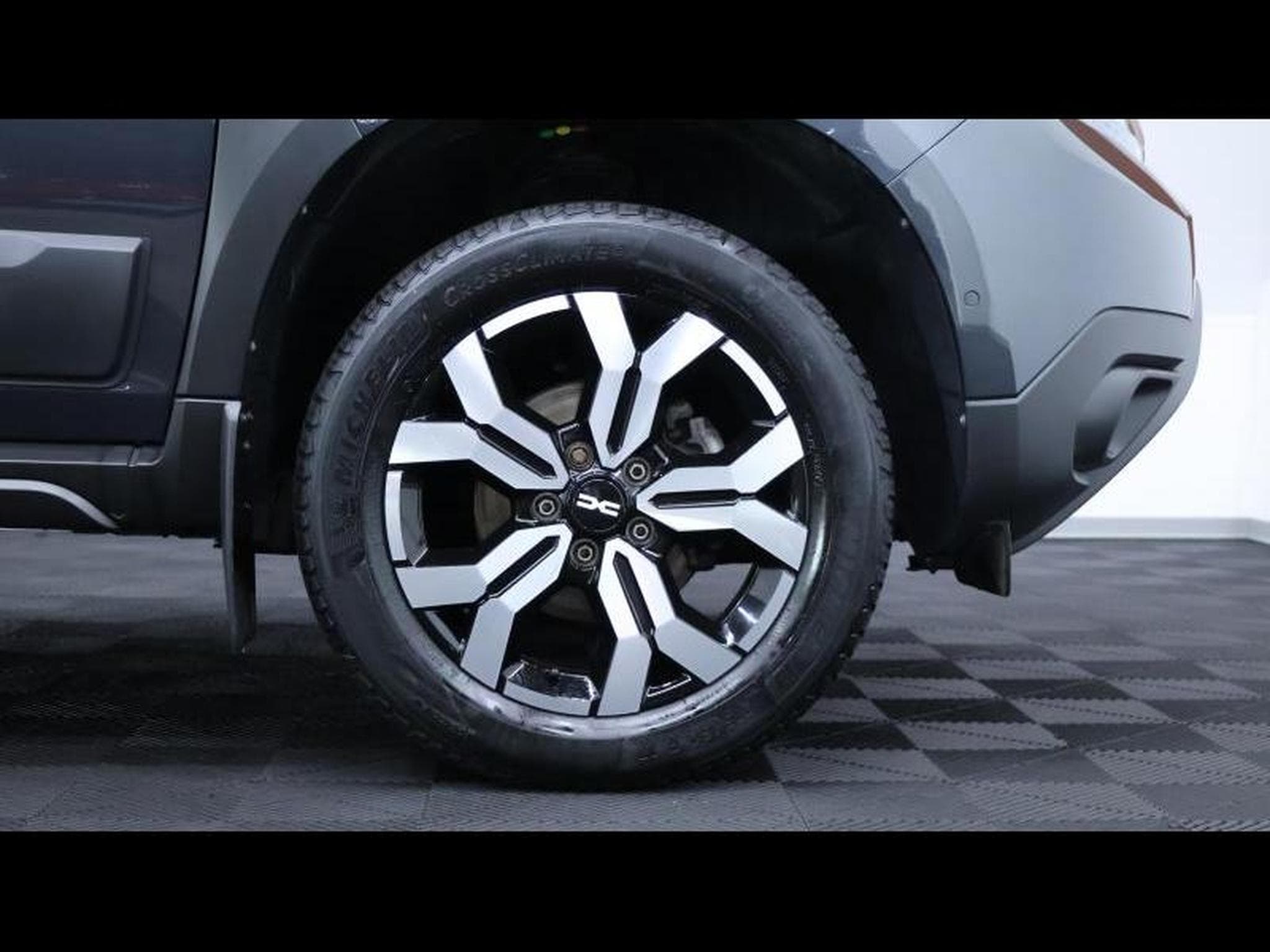 Dacia Duster 1.3 TCe 150 EDC Journey (2023) - Photo 11