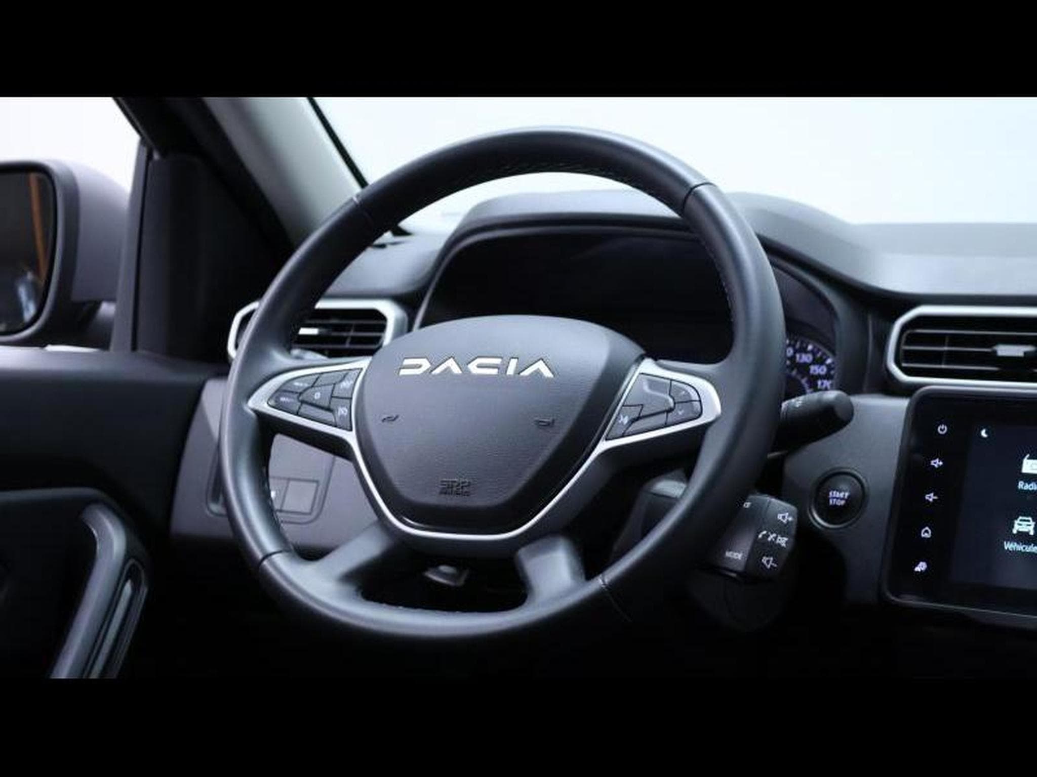 Dacia Duster 1.3 TCe 150 EDC Journey (2023) - Photo 17