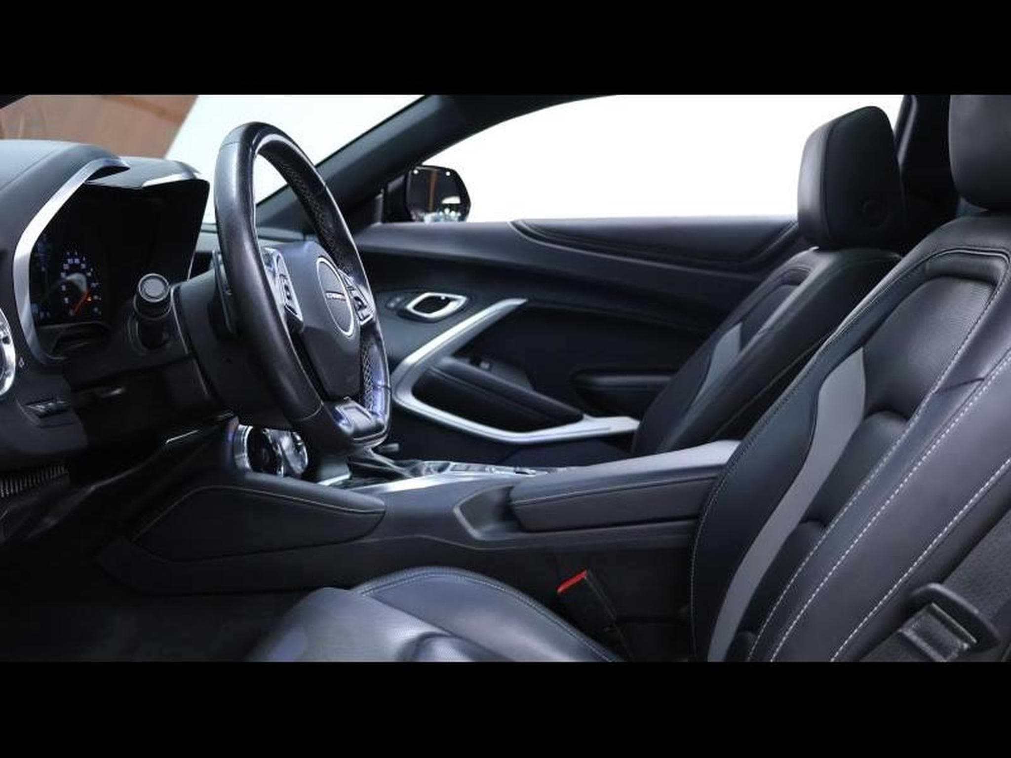 Chevrolet Camaro Coupe 6.2 v8 453ch Auto (2018) - Photo 17