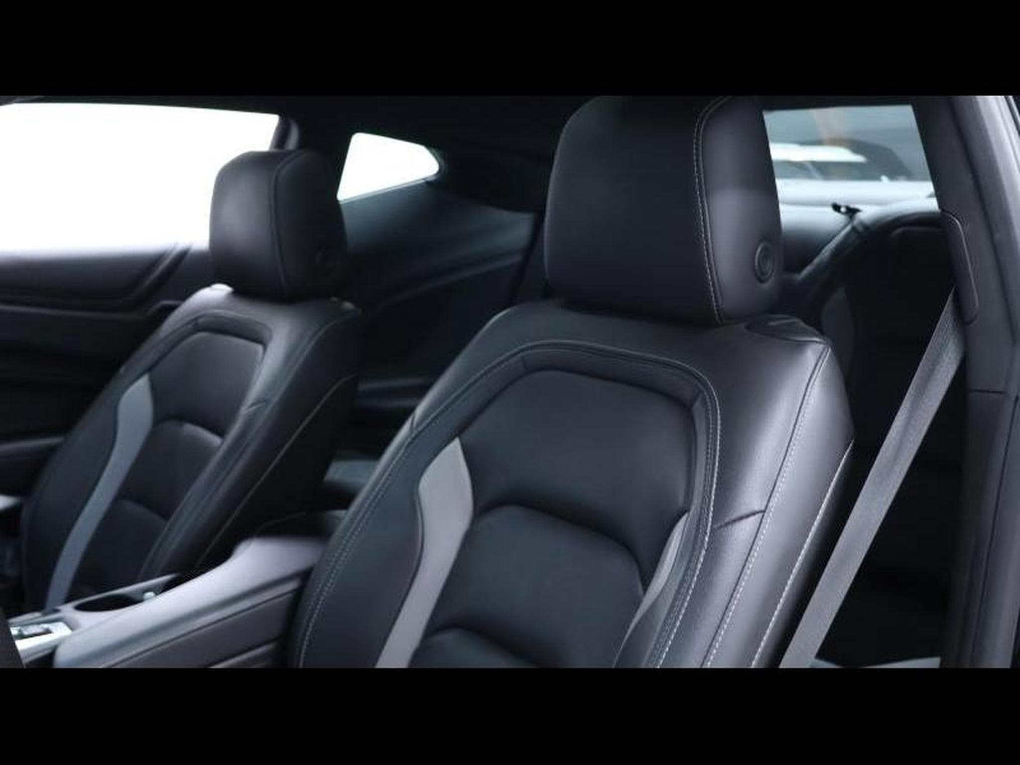 Chevrolet Camaro Coupe 6.2 v8 453ch Auto (2018) - Photo 18