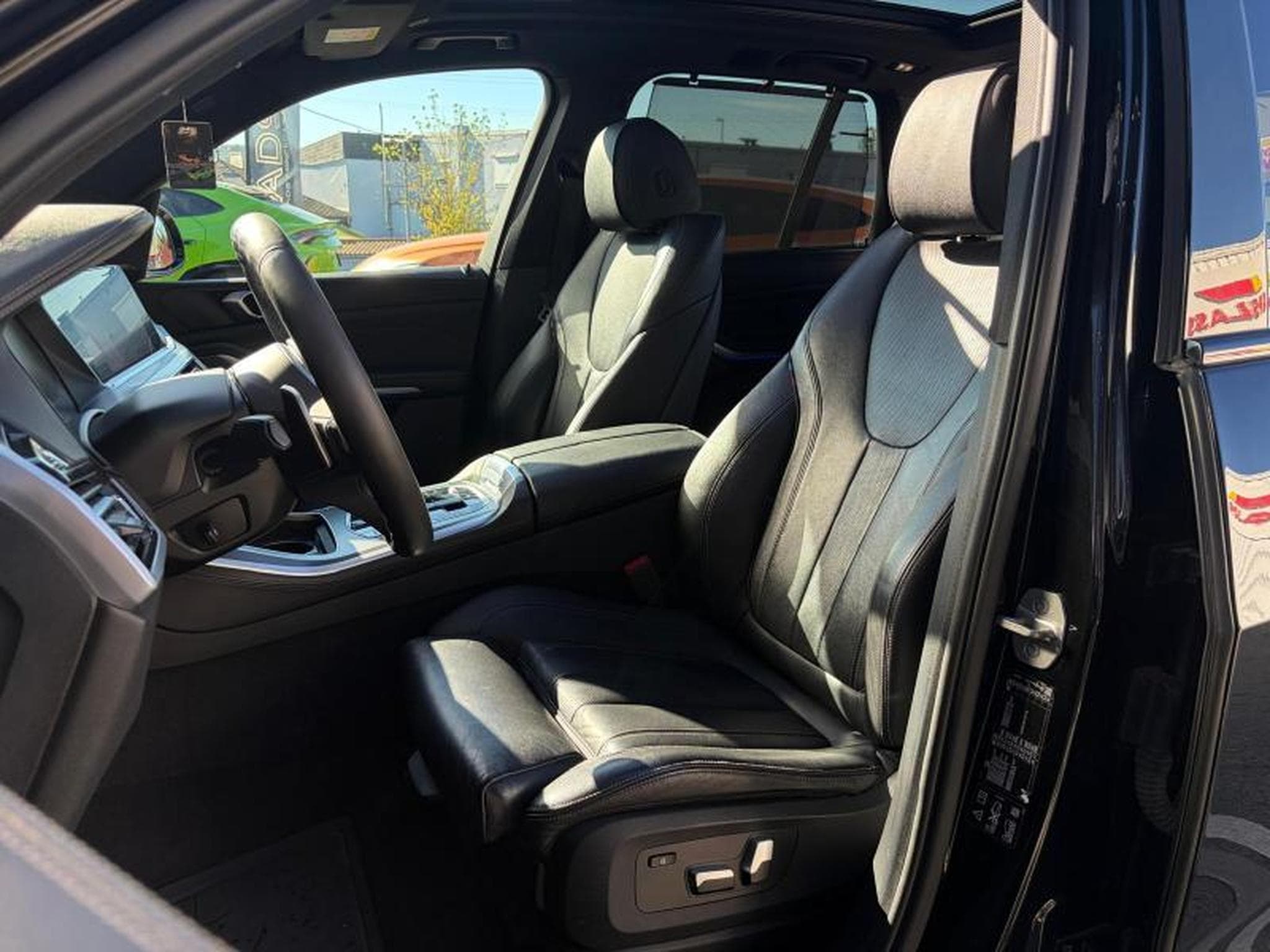 BMW X5 xDrive 30d 3.0 286ch/Pack M/7 Places/Attelage/Toit Ouvrant (2020) - Photo 15