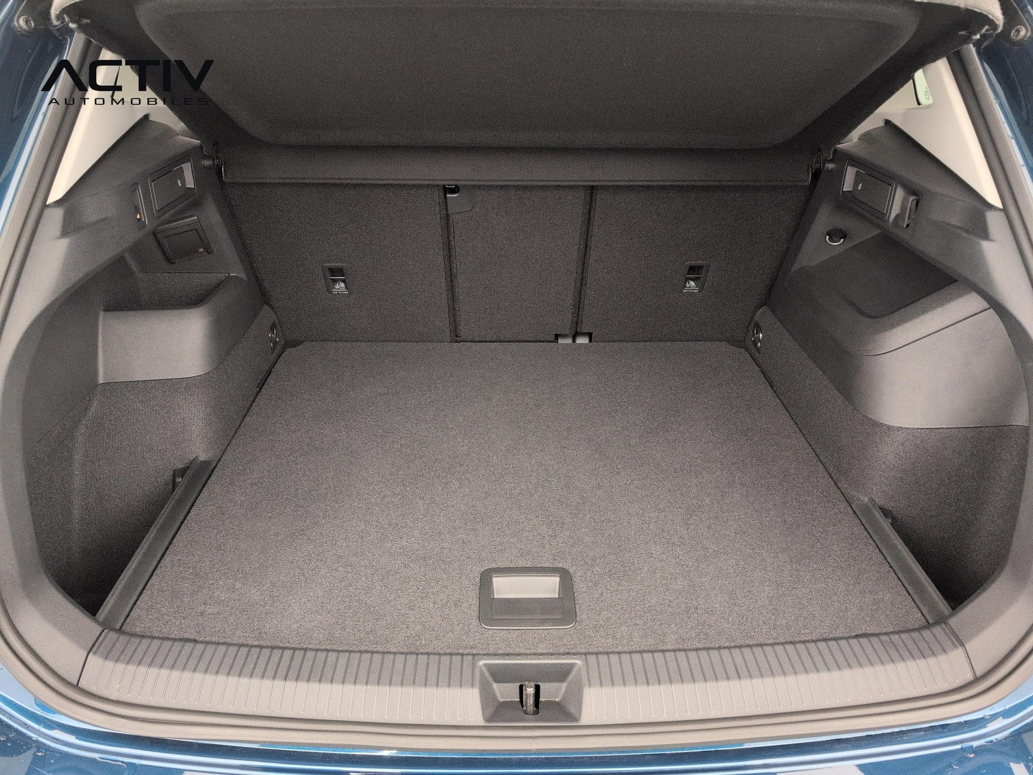 VW Tiguan 1.5 eTSI 131ch DSG7 Life (2025) - Photo 11