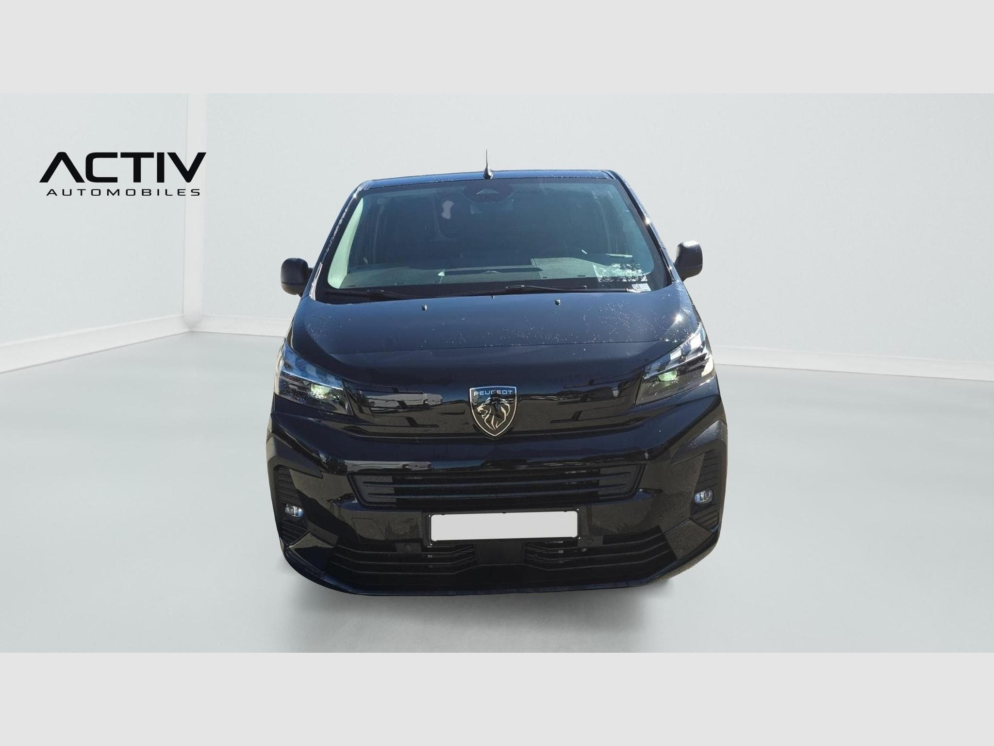 Peugeot Expert XL DIESEL 180 CH AUTOMATIQUE (2026) - Photo 2