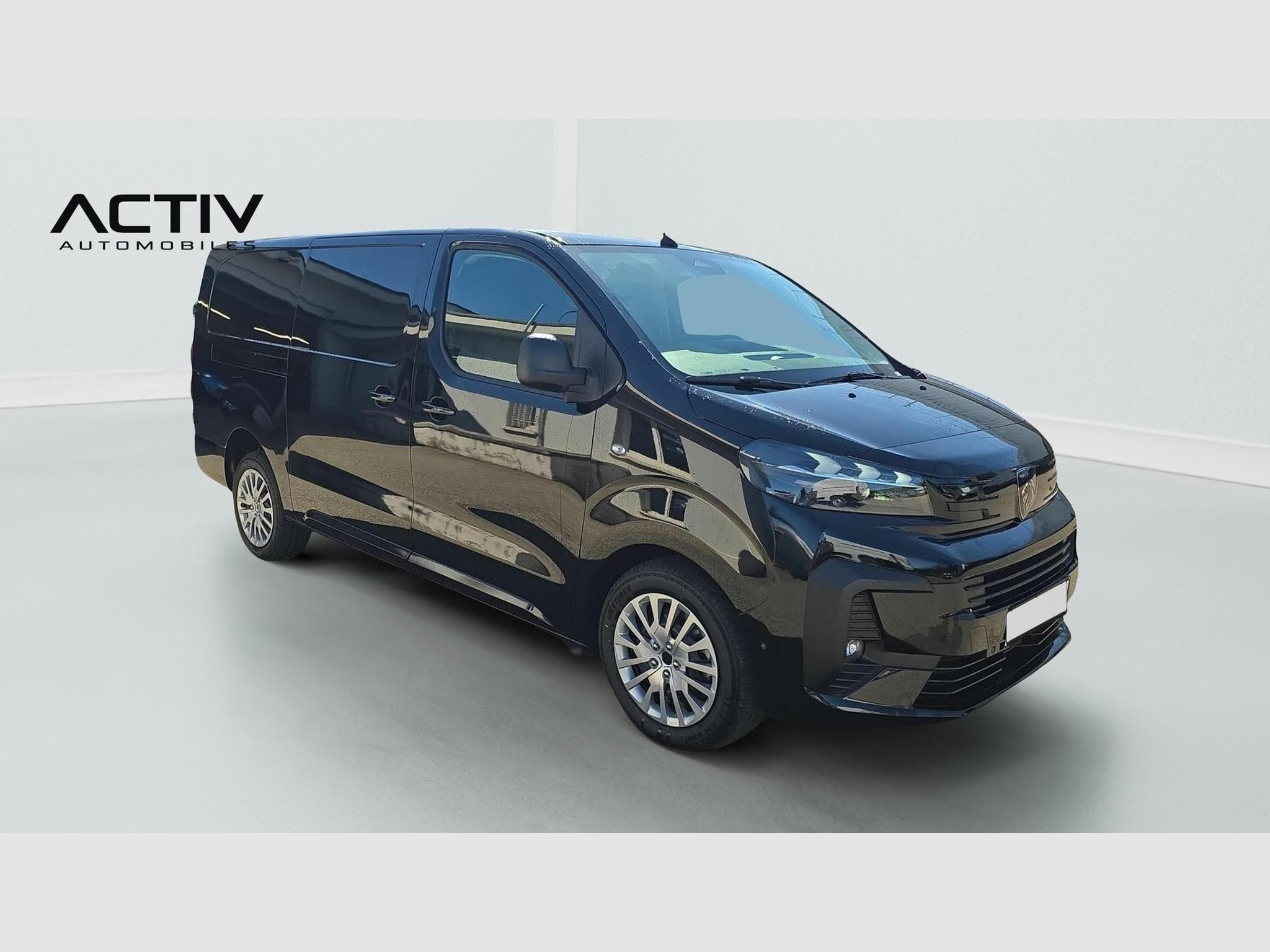 Peugeot Expert XL DIESEL 180 CH AUTOMATIQUE (2026) - Photo 1