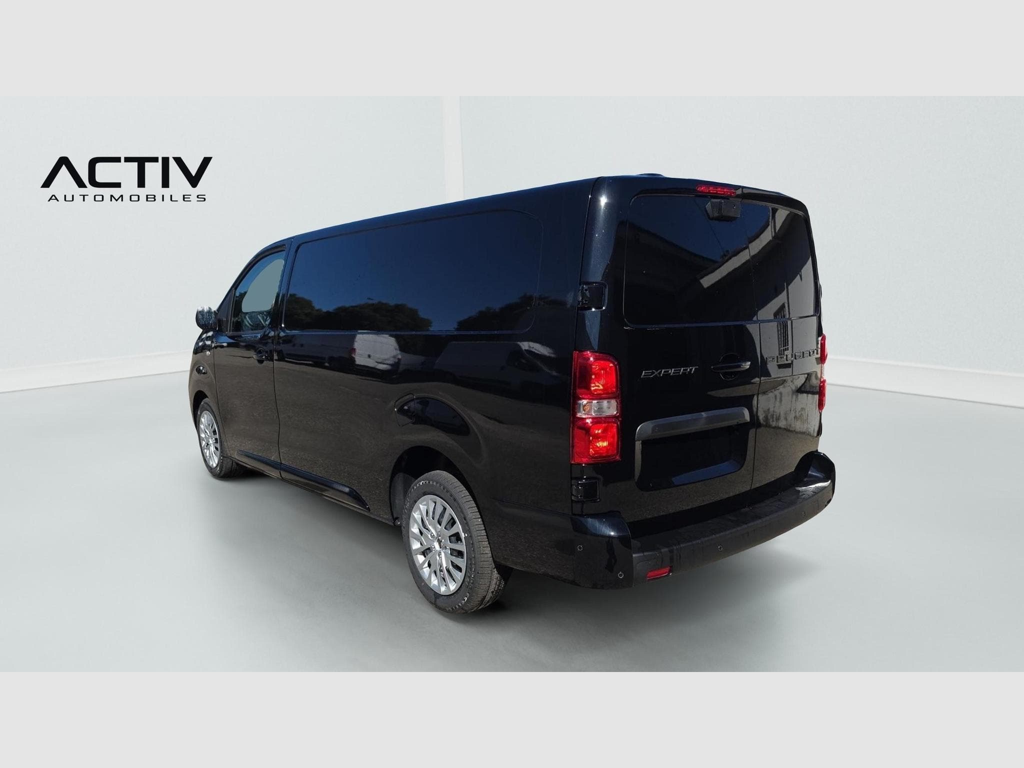 Peugeot Expert XL DIESEL 180 CH AUTOMATIQUE (2026) - Photo 5