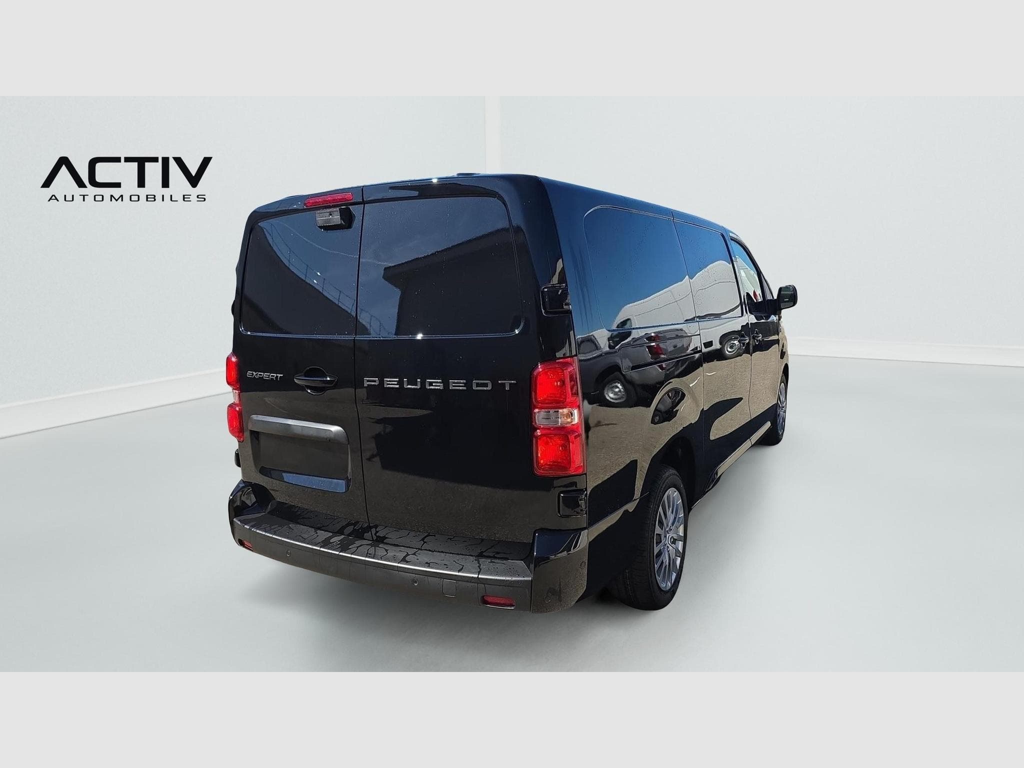 Peugeot Expert XL DIESEL 180 CH AUTOMATIQUE (2026) - Photo 7