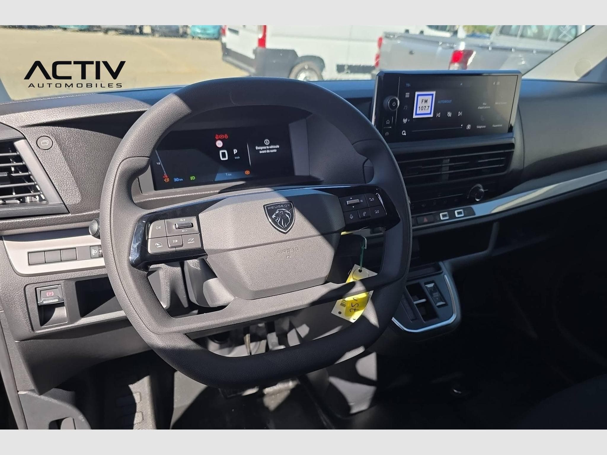 Peugeot Expert XL DIESEL 180 CH AUTOMATIQUE (2026) - Photo 14