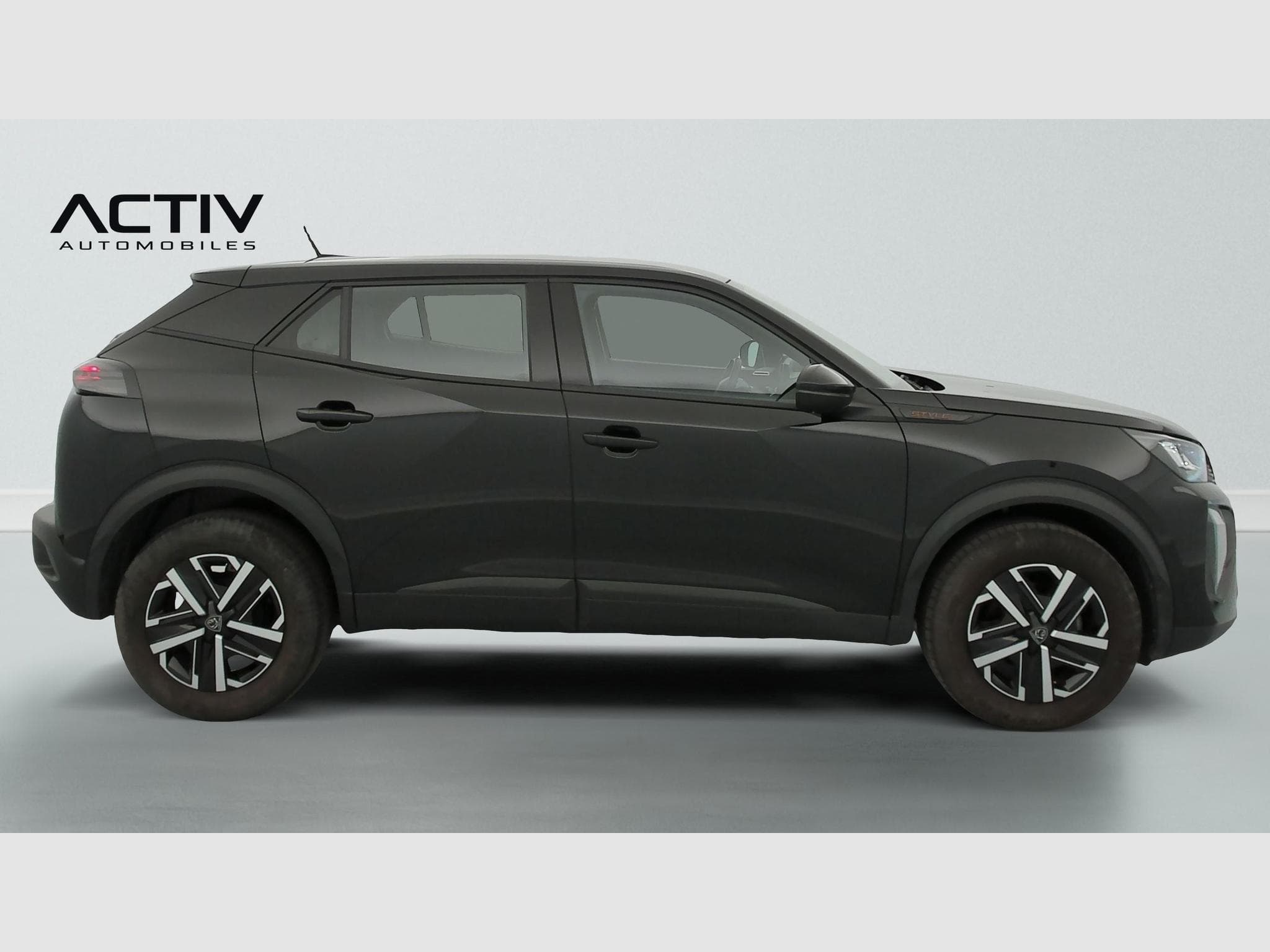 Peugeot 2008 100 S&S BVM6 Style (2025) - Photo 8