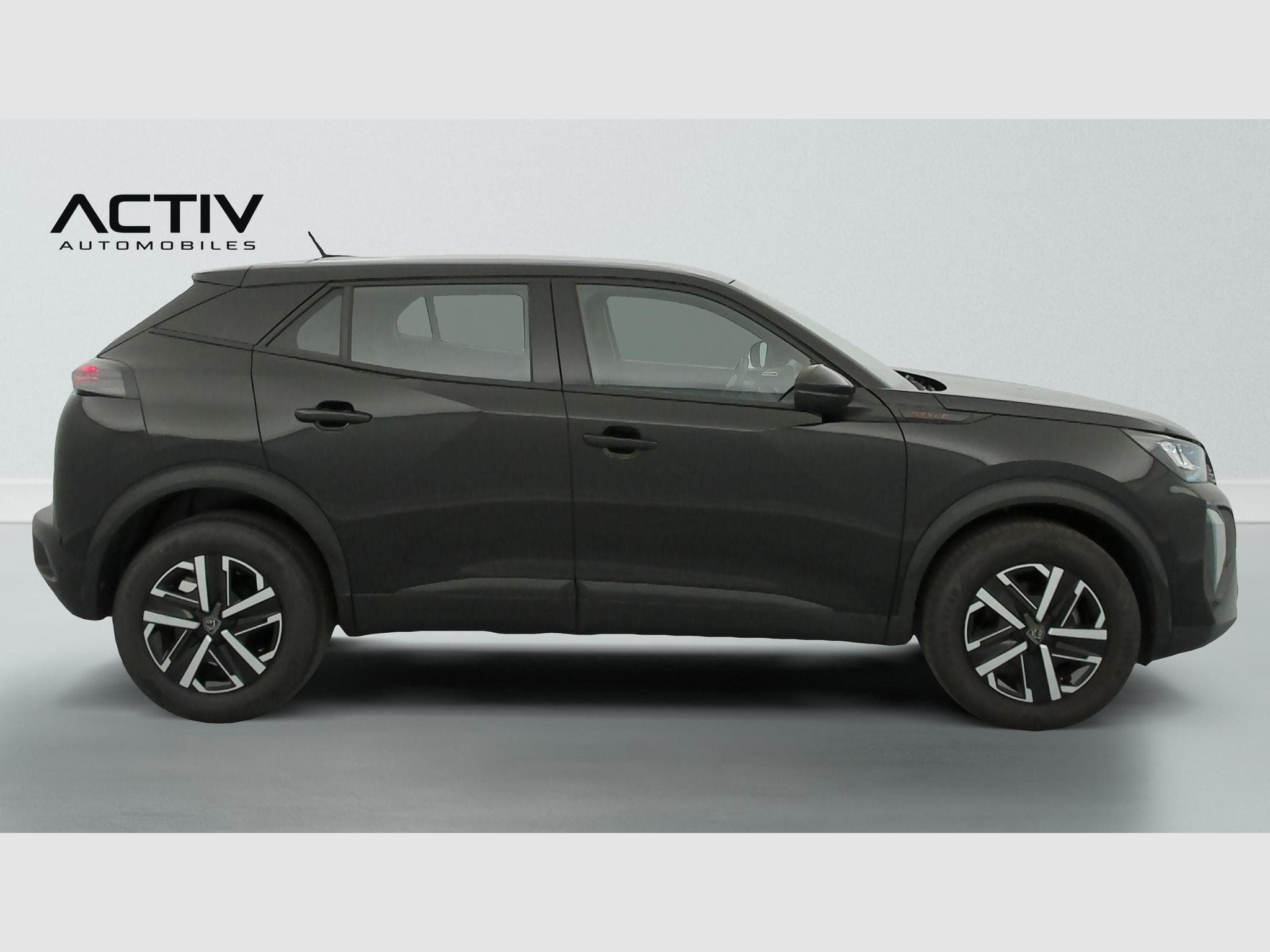 Peugeot 2008 100 S&S BVM6 Style (2025) - Photo 8