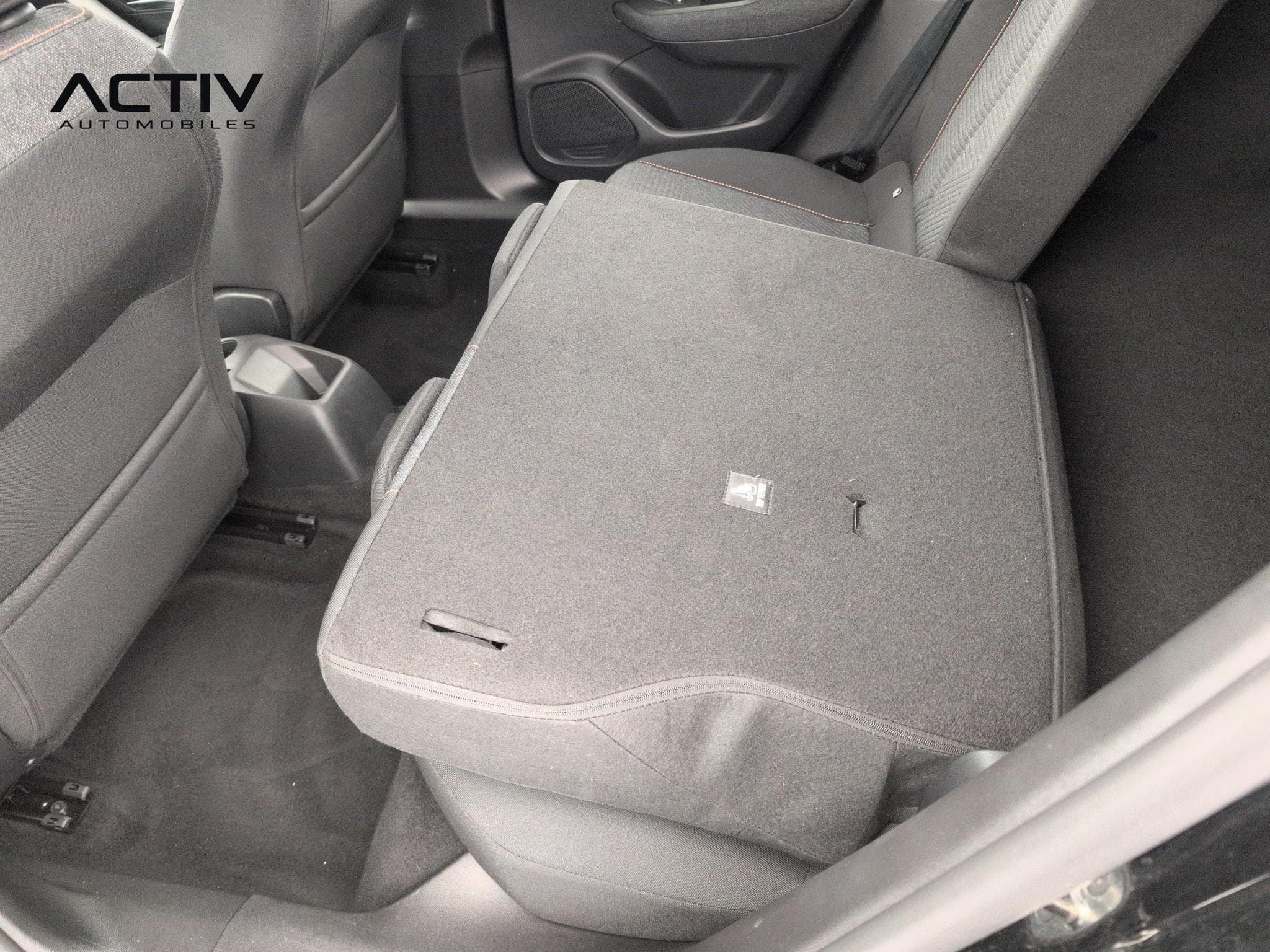 Peugeot 2008 100 S&S BVM6 Style (2025) - Photo 12