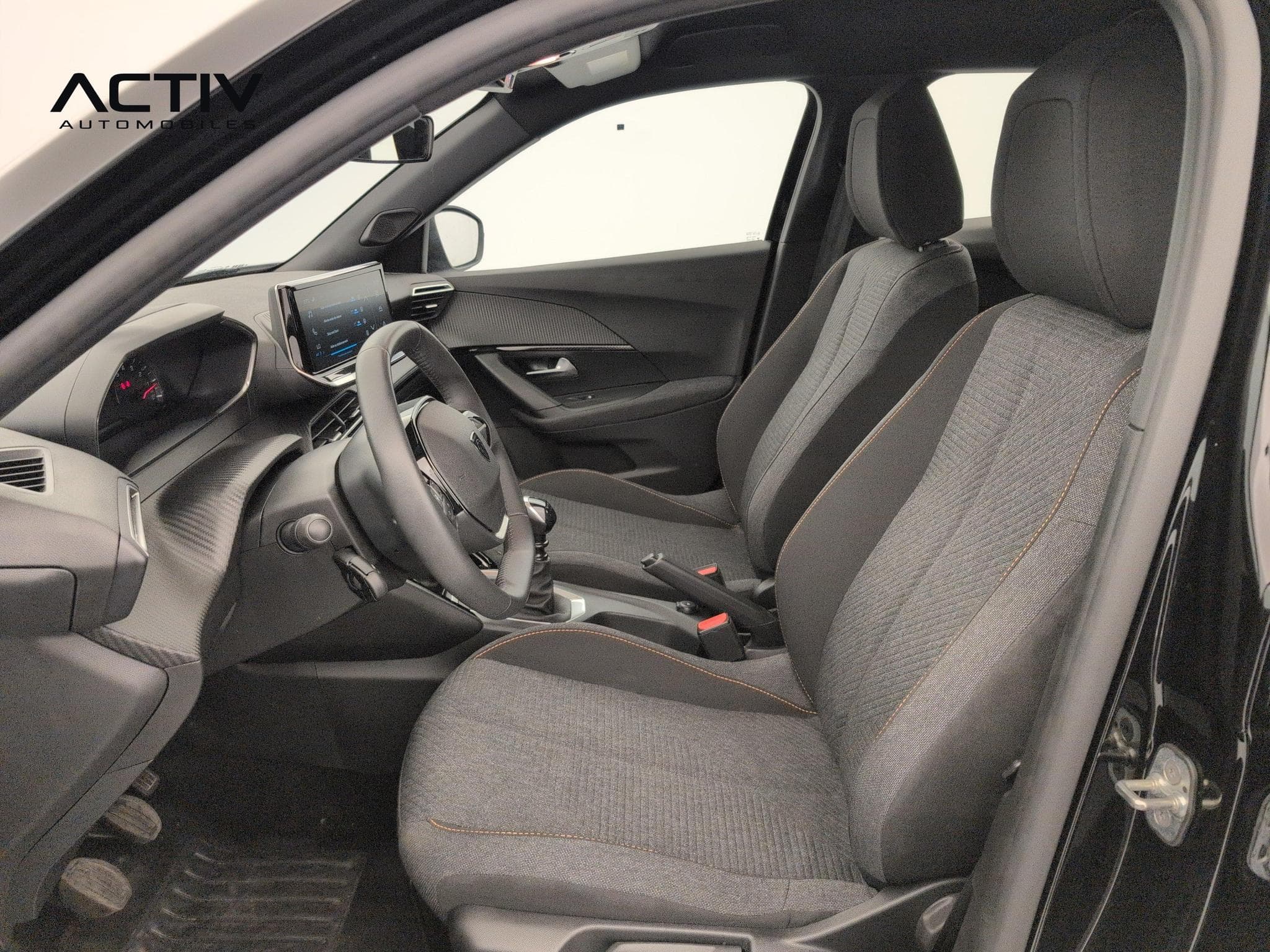Peugeot 2008 100 S&S BVM6 Style (2025) - Photo 16