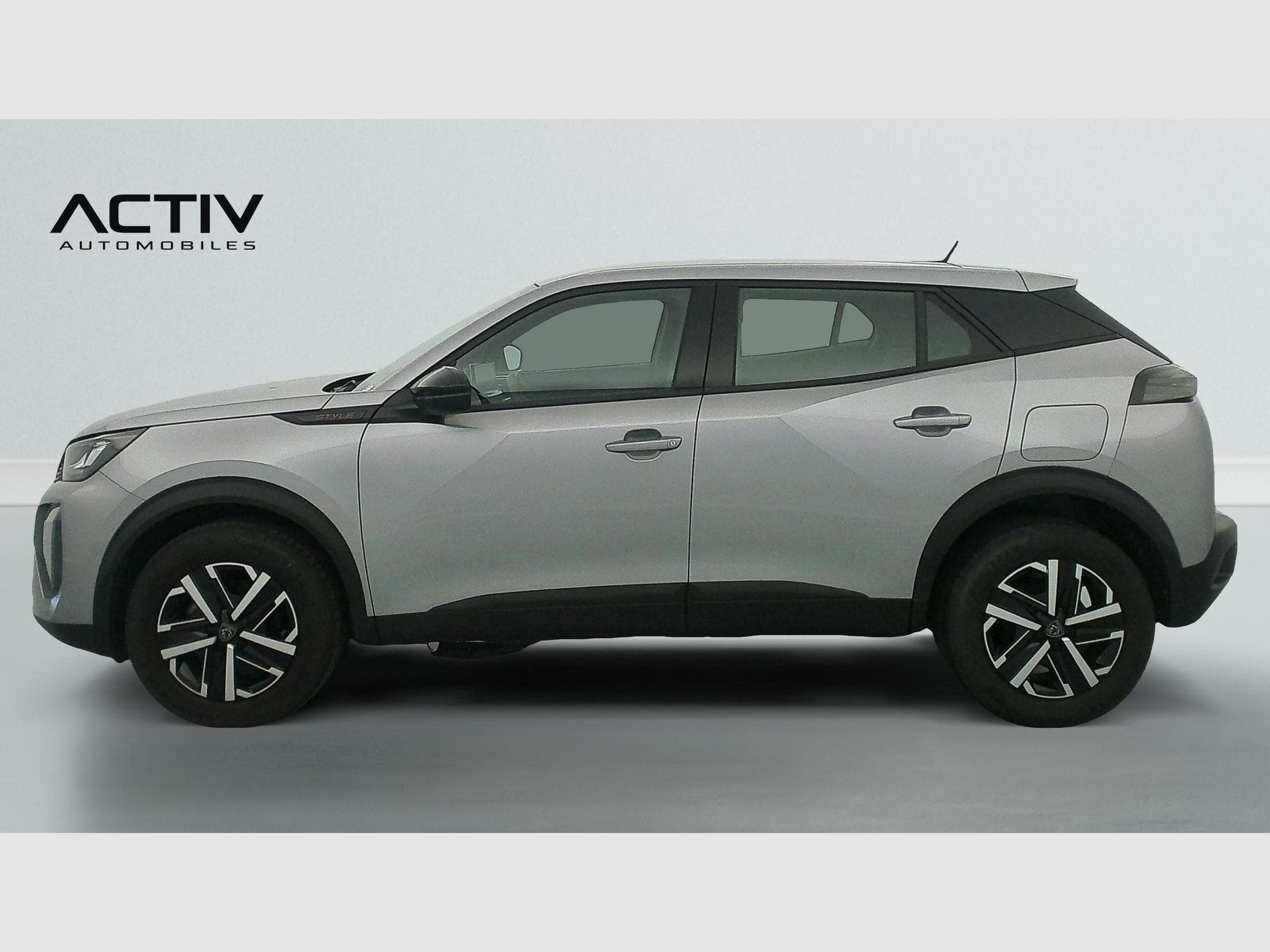 Peugeot 2008 100 S&S BVM6 Style (2025) - Photo 4