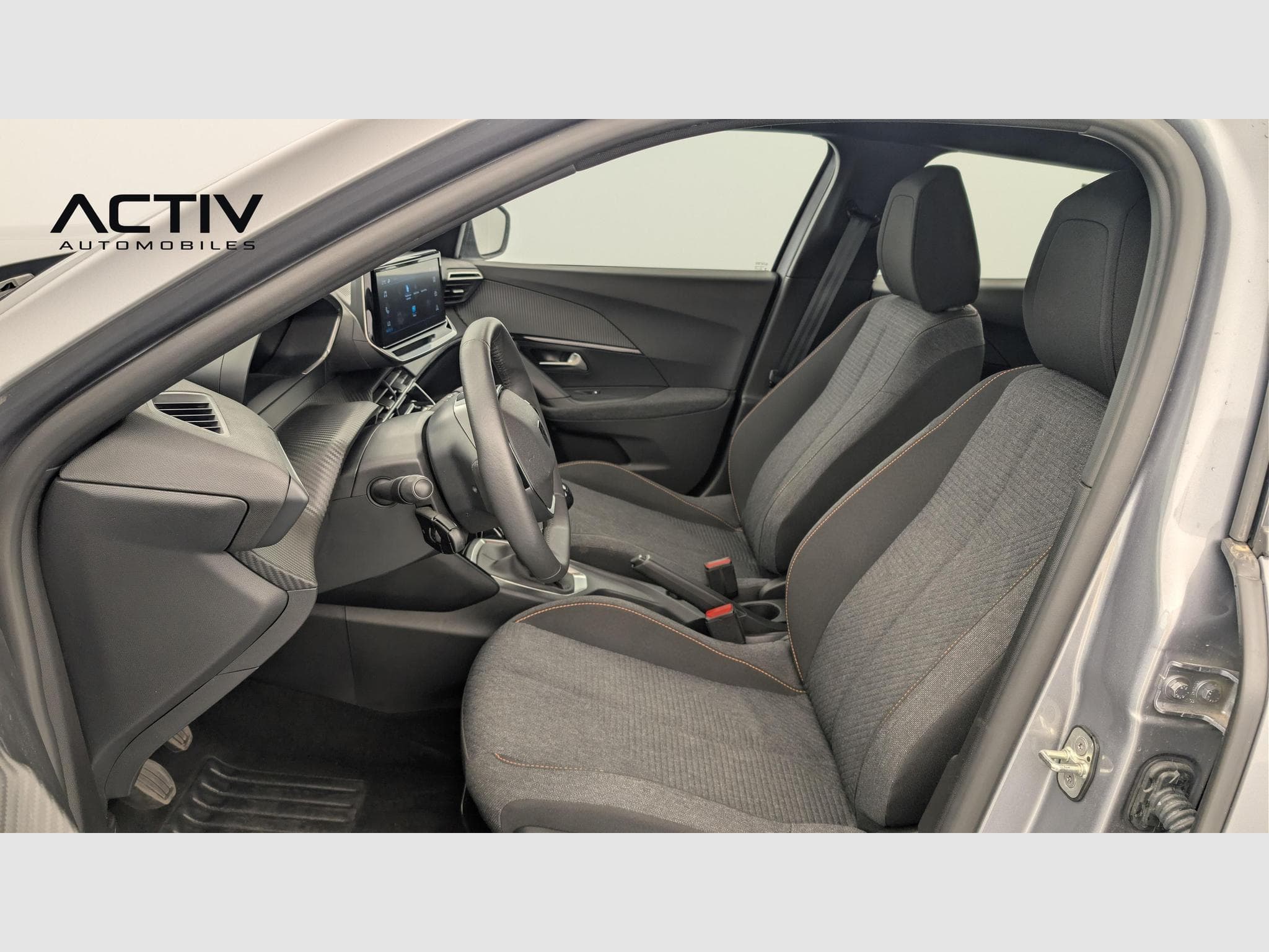 Peugeot 2008 100 S&S BVM6 Style (2025) - Photo 16