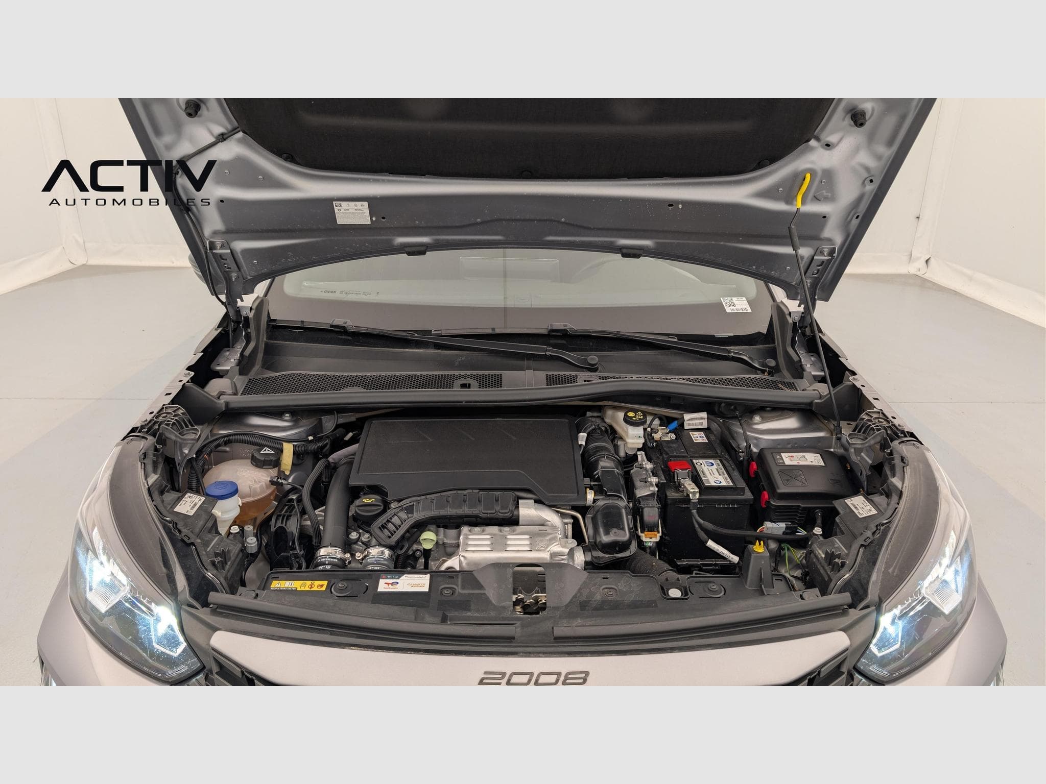 Peugeot 2008 100 S&S BVM6 Style (2025) - Photo 19