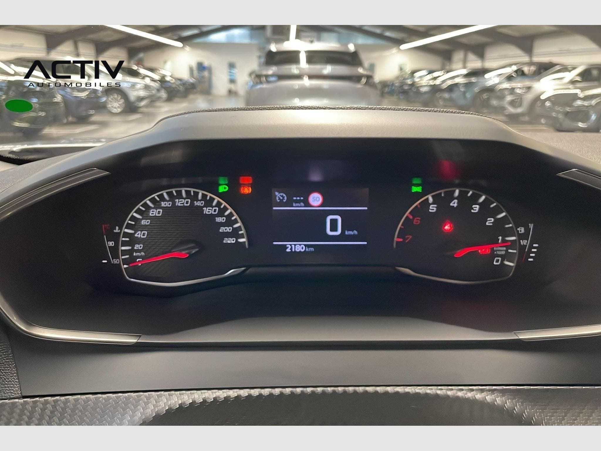 Peugeot 2008 100 S&S BVM6 Style (2025) - Photo 9