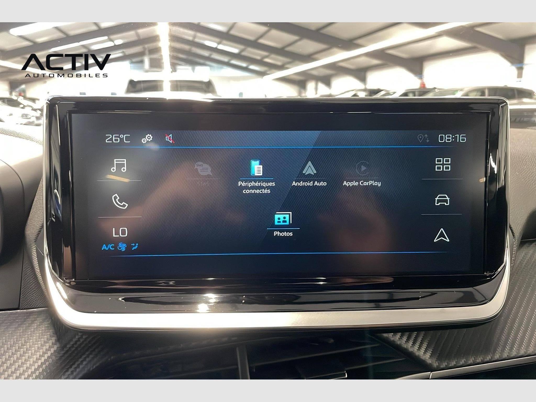 Peugeot 2008 100 S&S BVM6 Style (2025) - Photo 10