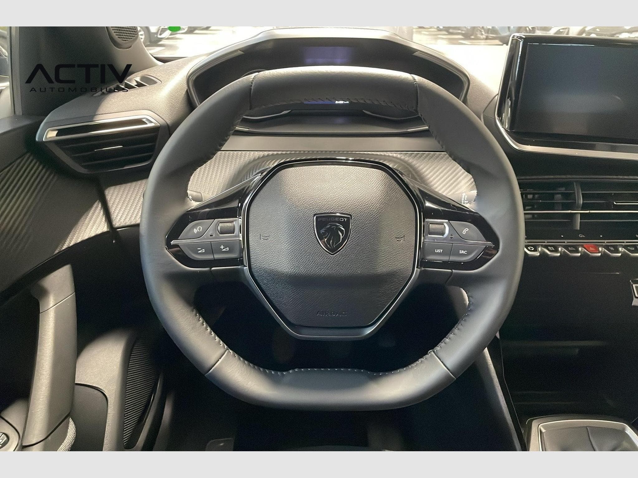 Peugeot 2008 100 S&S BVM6 Style (2025) - Photo 17