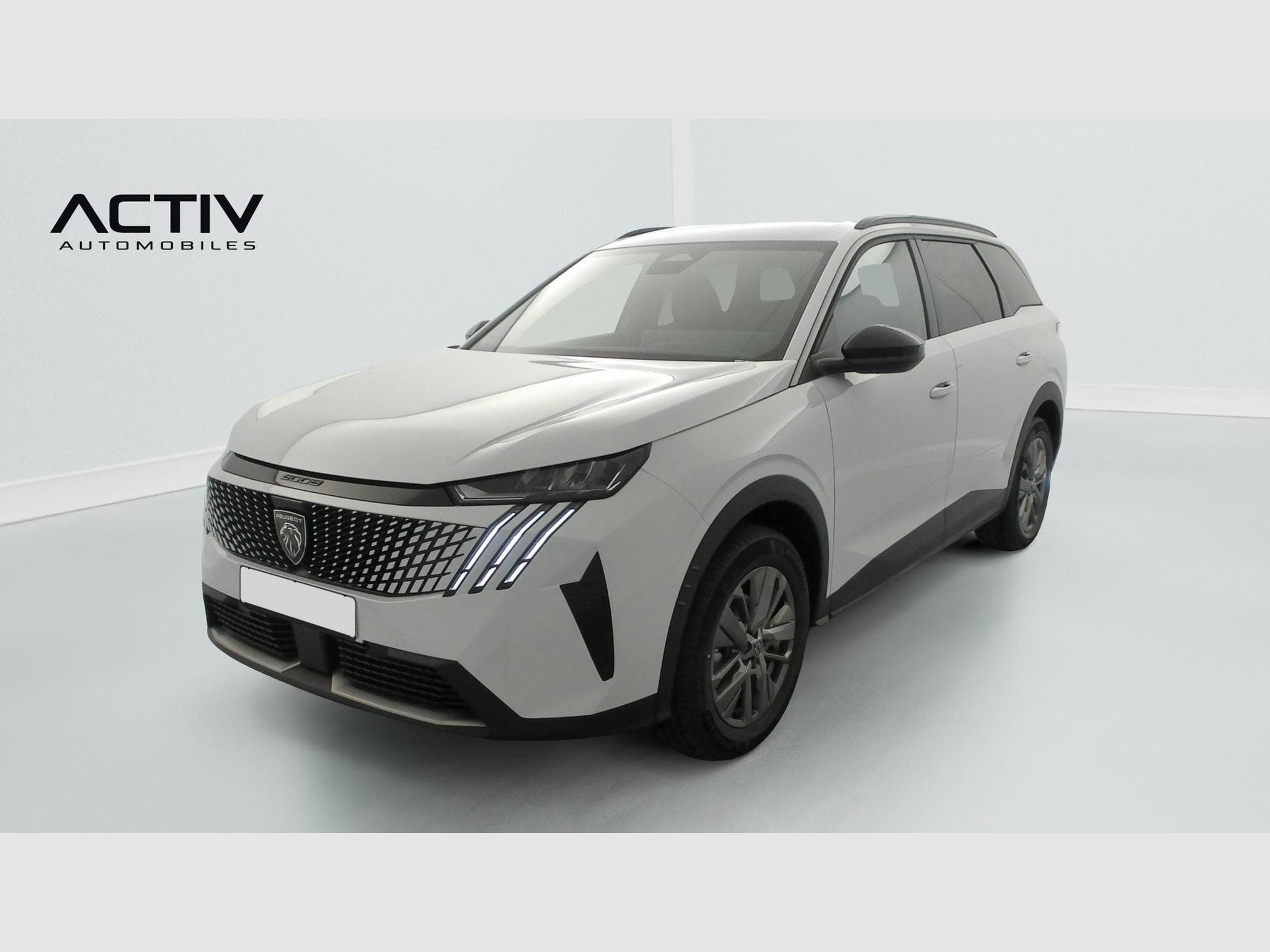 Peugeot 5008 Hybrid 145 e-DCS6 Allure (2026) - Photo 3