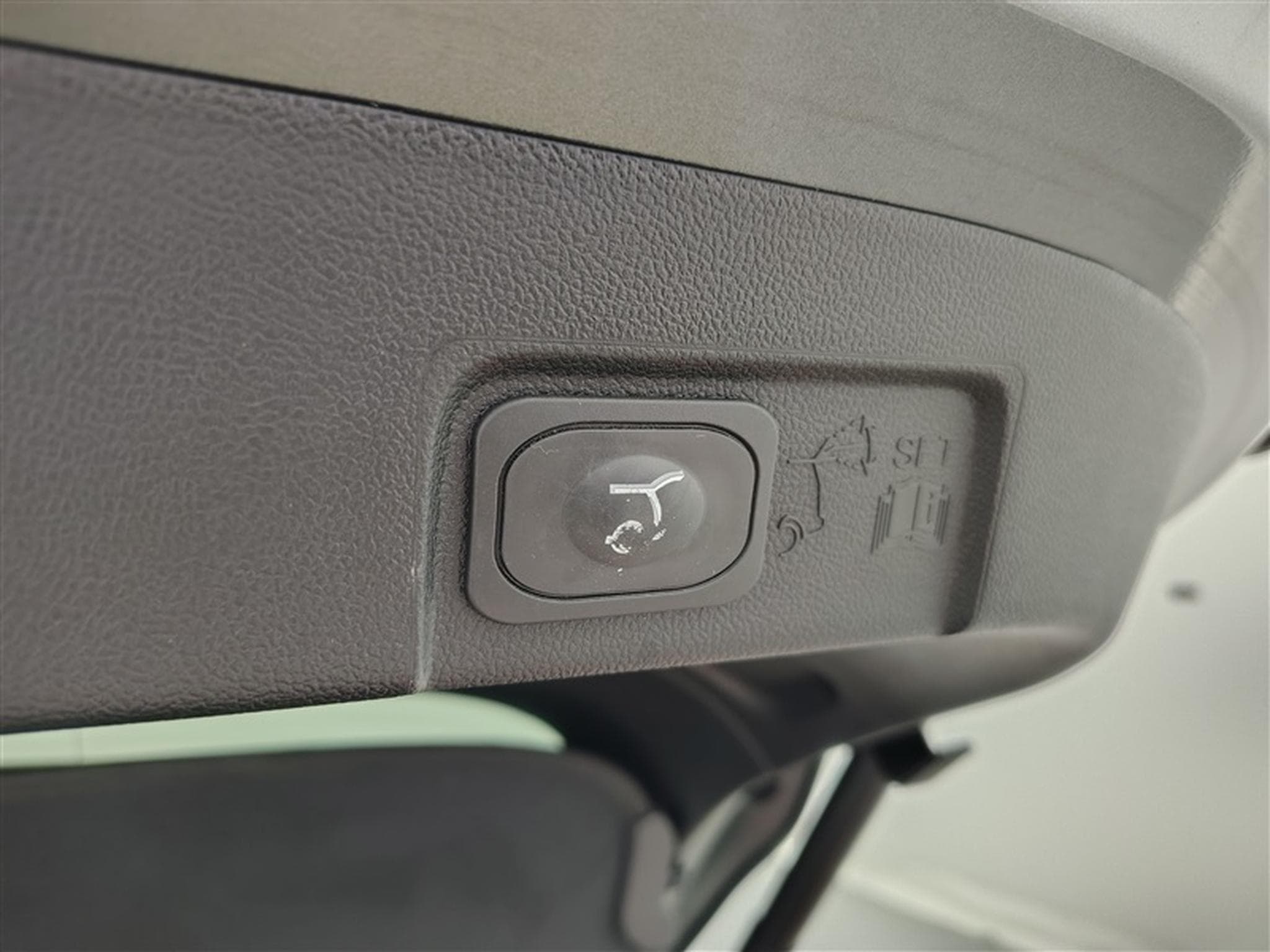 Ford Puma 1.0 EcoBoost mHEV Titanium NAVI/FULL LED/JA17/PDC (2021) - Photo 19