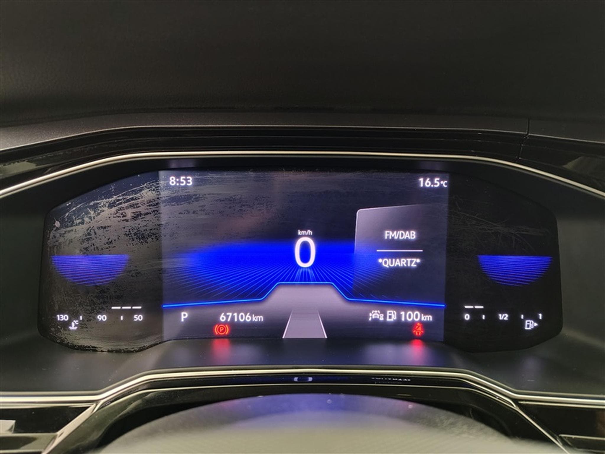 VW Taigo 1.0 TSI 110cv DSG Style CARPLAY / FULL LED / CUIR PARTIEL (2022) - Photo 9