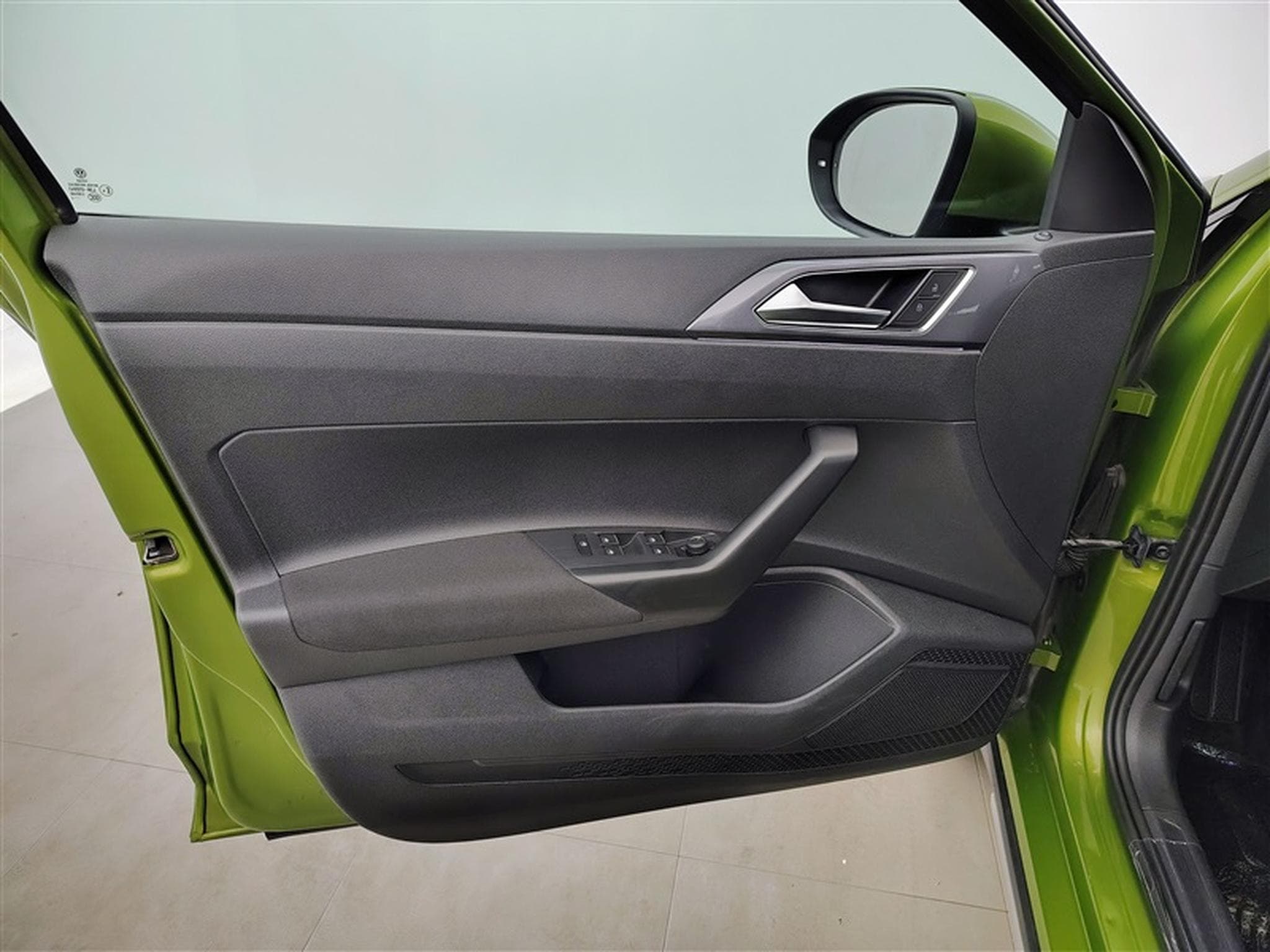 VW Taigo 1.0 TSI 110cv DSG Style CARPLAY / FULL LED / CUIR PARTIEL (2022) - Photo 16