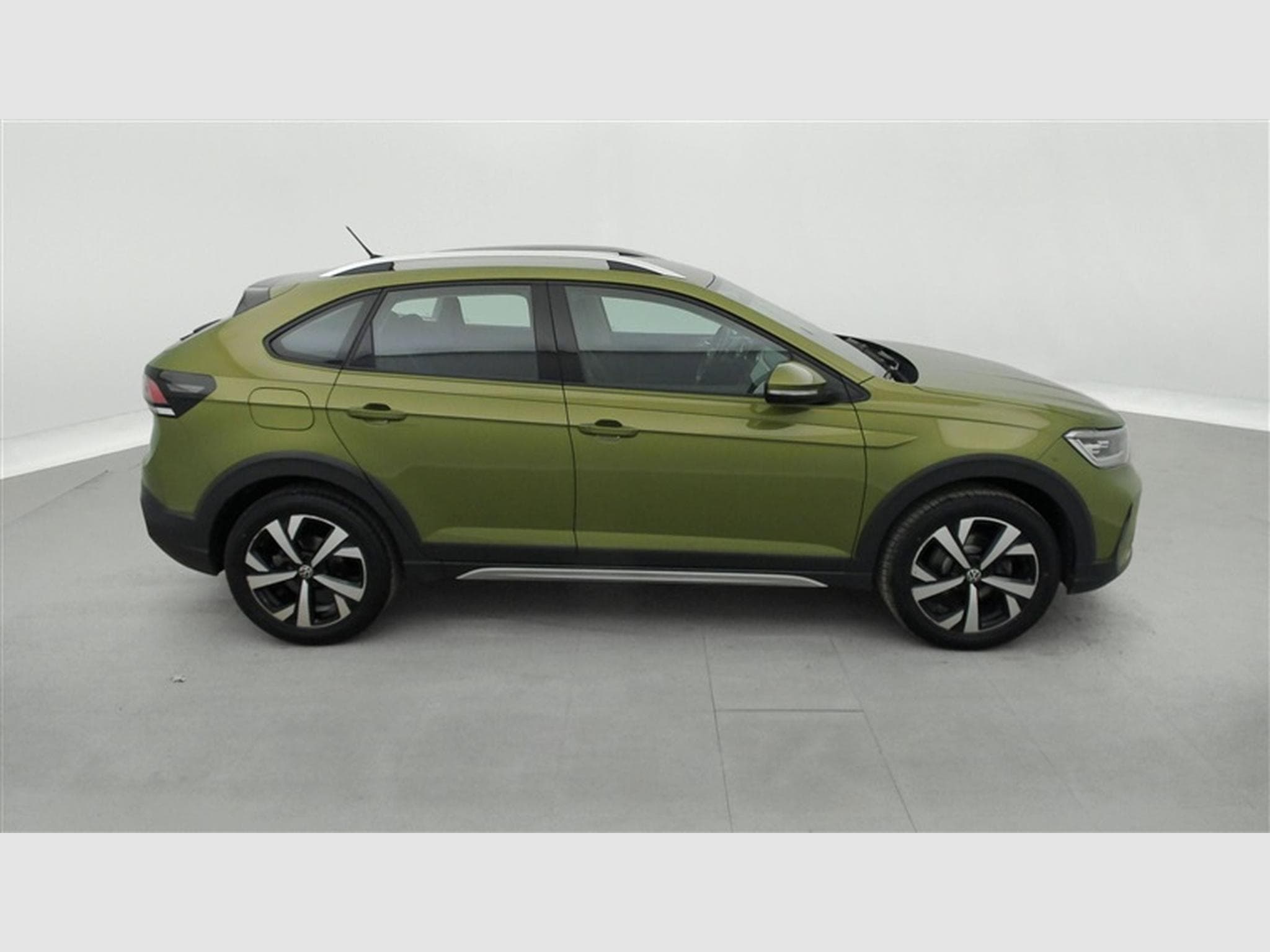 VW Taigo 1.0 TSI 110cv DSG Style CARPLAY / FULL LED / CUIR PARTIEL (2022) - Photo 22