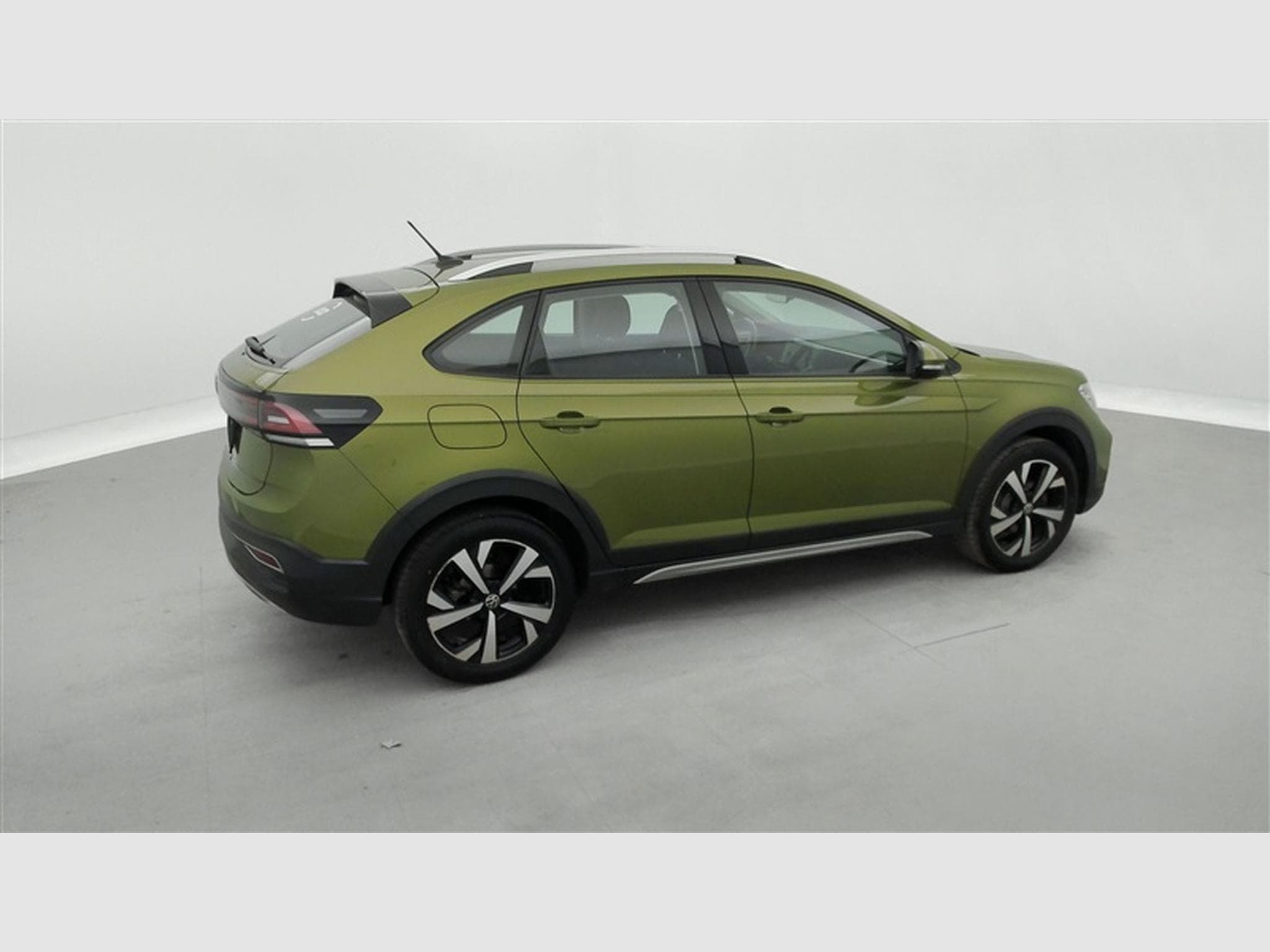 VW Taigo 1.0 TSI 110cv DSG Style CARPLAY / FULL LED / CUIR PARTIEL (2022) - Photo 23