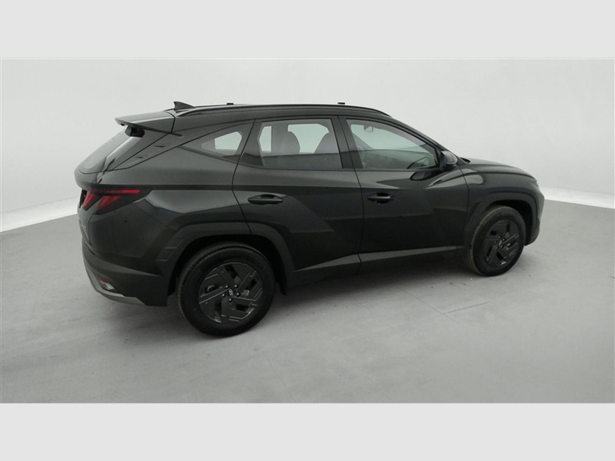 Hyundai Tucson 1.6 T-GDi 150cv DCT Black Edition NAVI / FULL LED / CAMERA (2026) - Photo 25