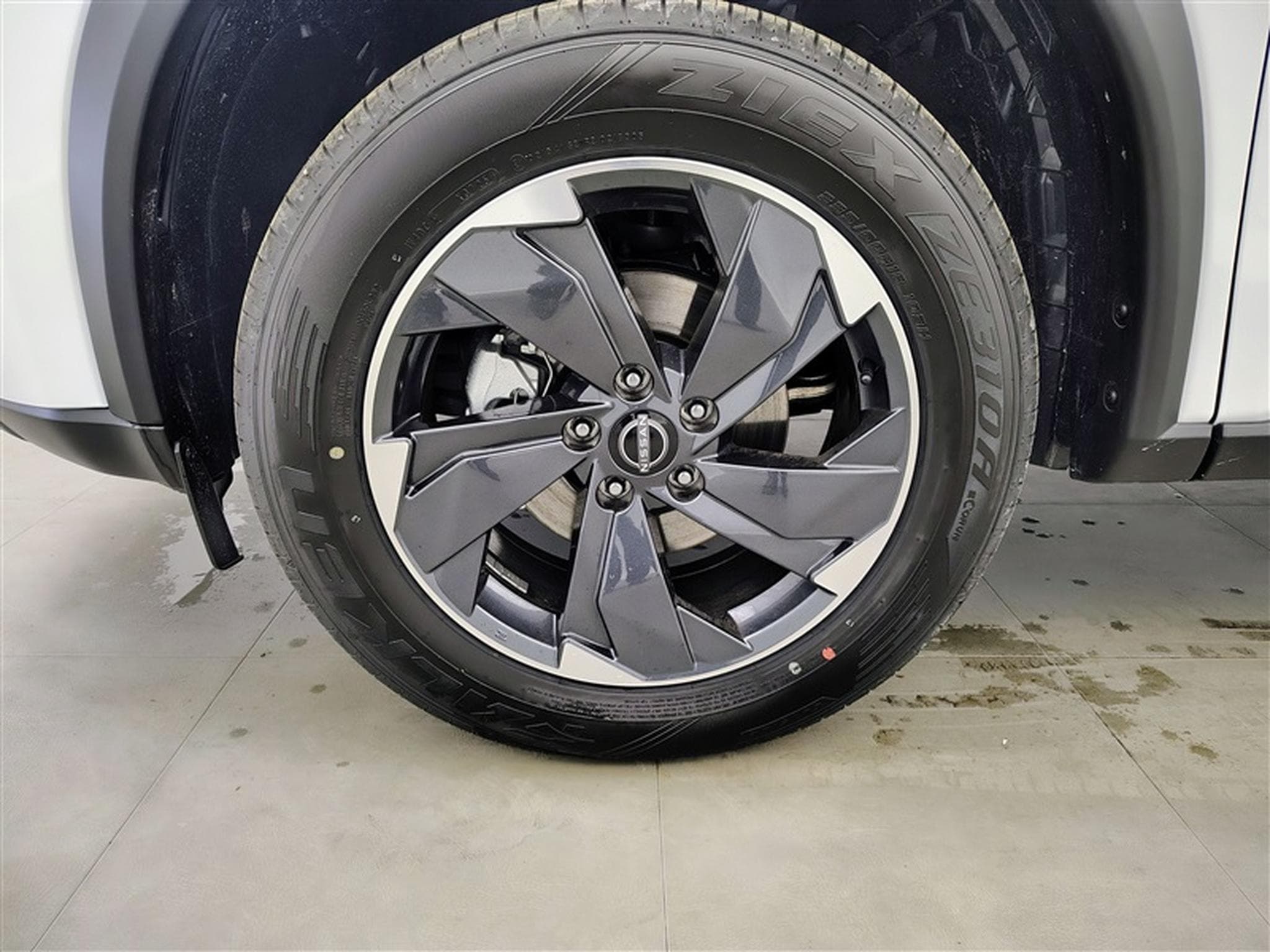 Nissan X-Trail 1.5 DIG-T 2WD X-Tronic N-Connecta NAVI / FULL LED / CAMERA (2026) - Photo 6