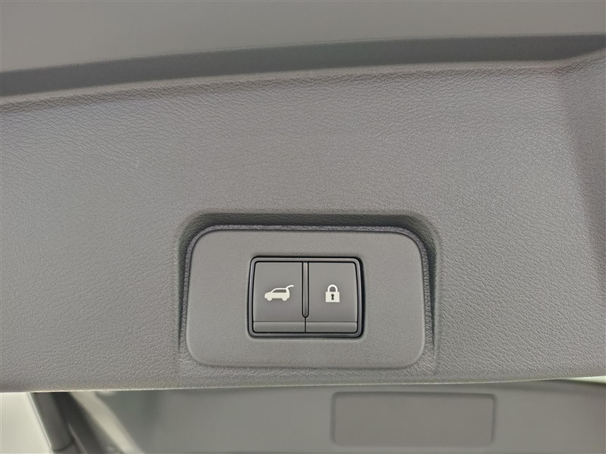 Nissan X-Trail 1.5 DIG-T 2WD X-Tronic N-Connecta NAVI / FULL LED / CAMERA (2026) - Photo 21