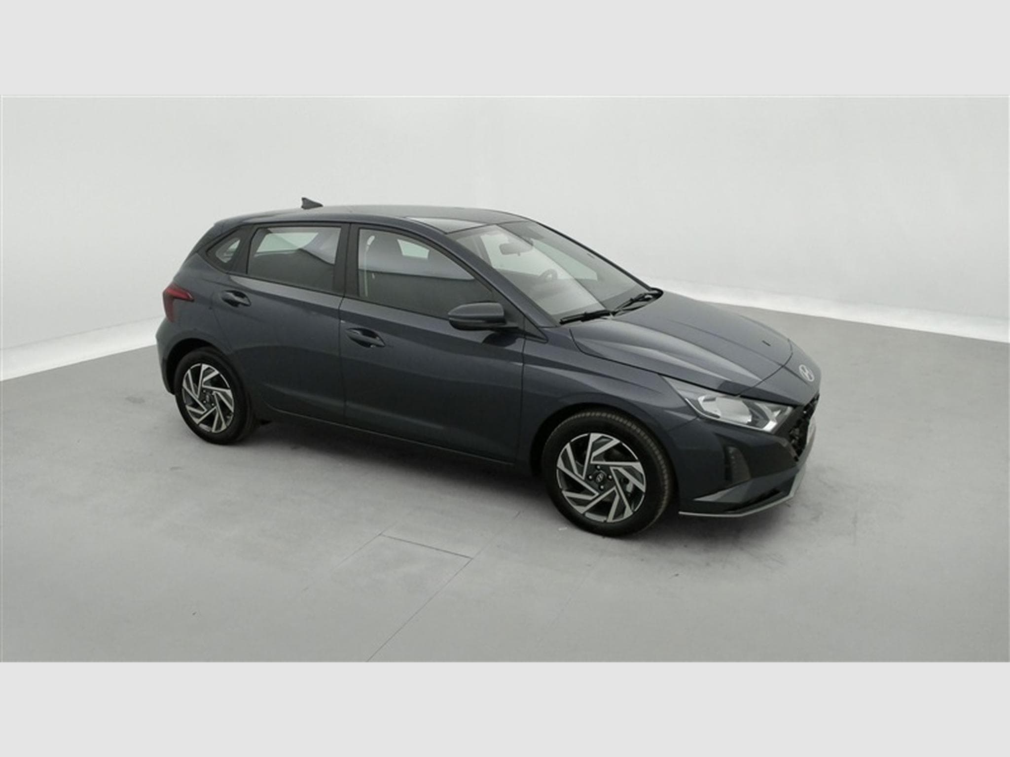 Hyundai i20 1.0 T-GDi 90Cv DCT ConnectLine NAVI / CARPLAY / CAMERA (2026) - Photo 22