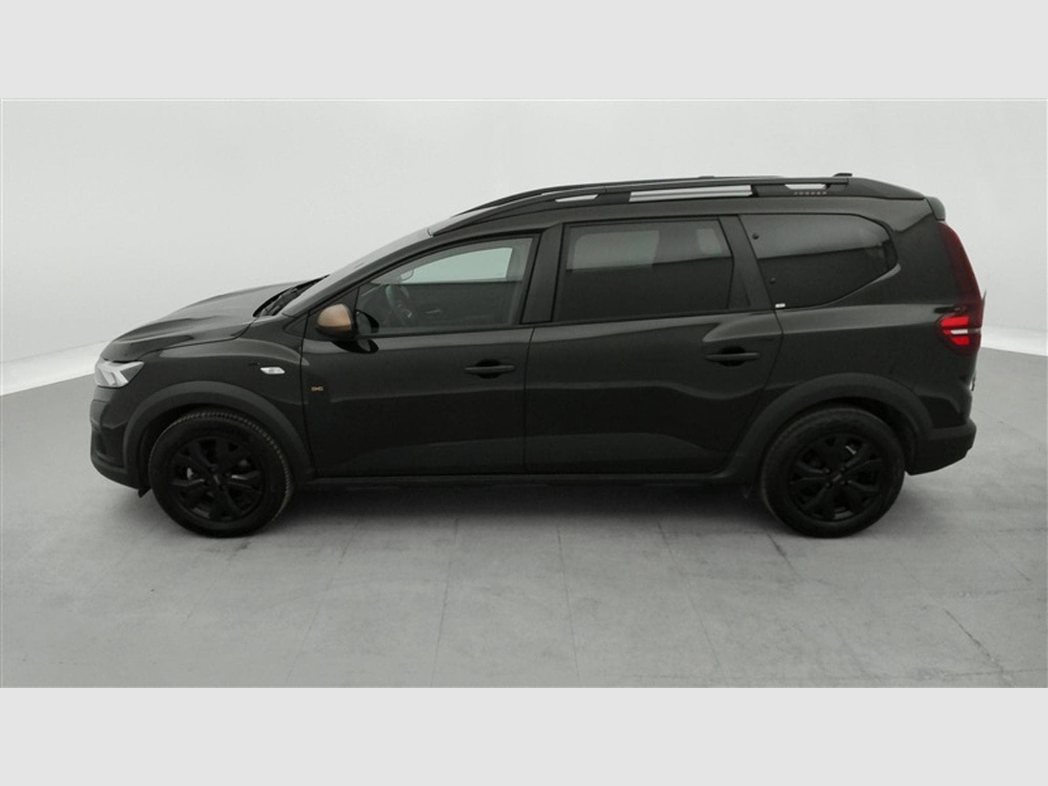 Dacia Jogger Hybrid 1.6 Extreme 7PL / NAVI / CARPLAY / CAMERA (2025) - Foto 3