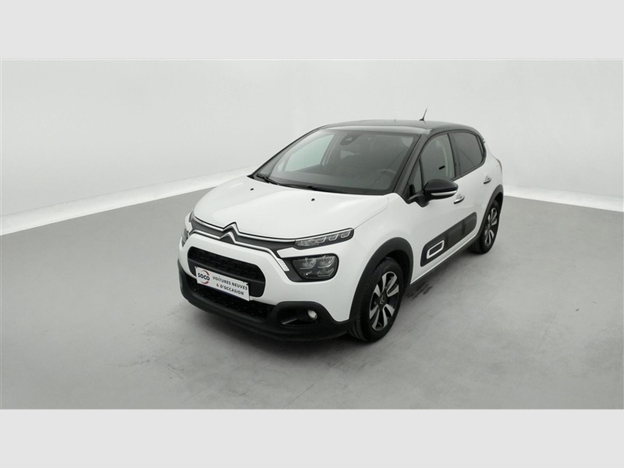 Citroën C3 1.2i PureTech Shine CARPLAY / FULL LED / JA 16" (2023) - Photo 1