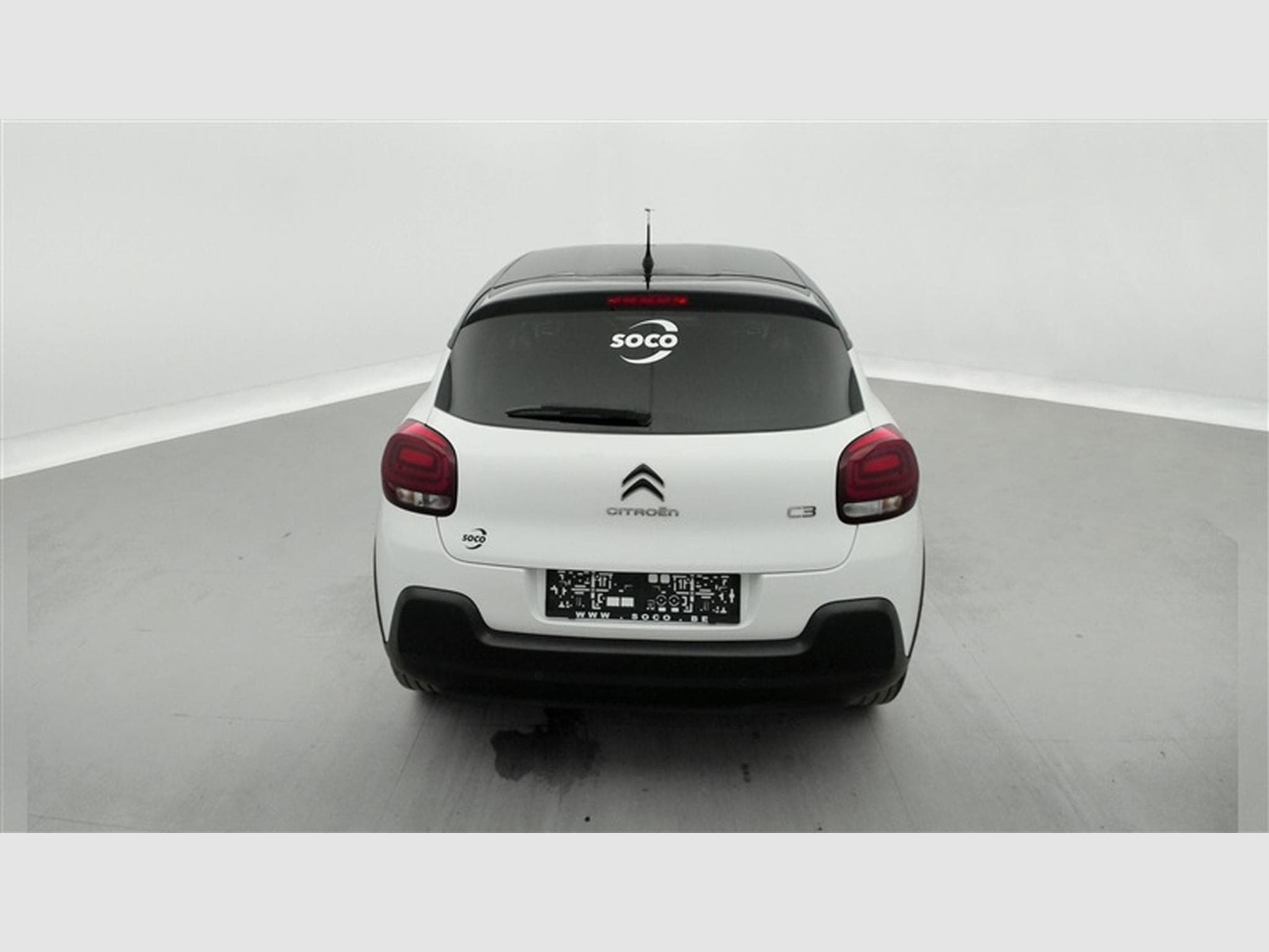 Citroën C3 1.2i PureTech Shine CARPLAY / FULL LED / JA 16" (2023) - Photo 5