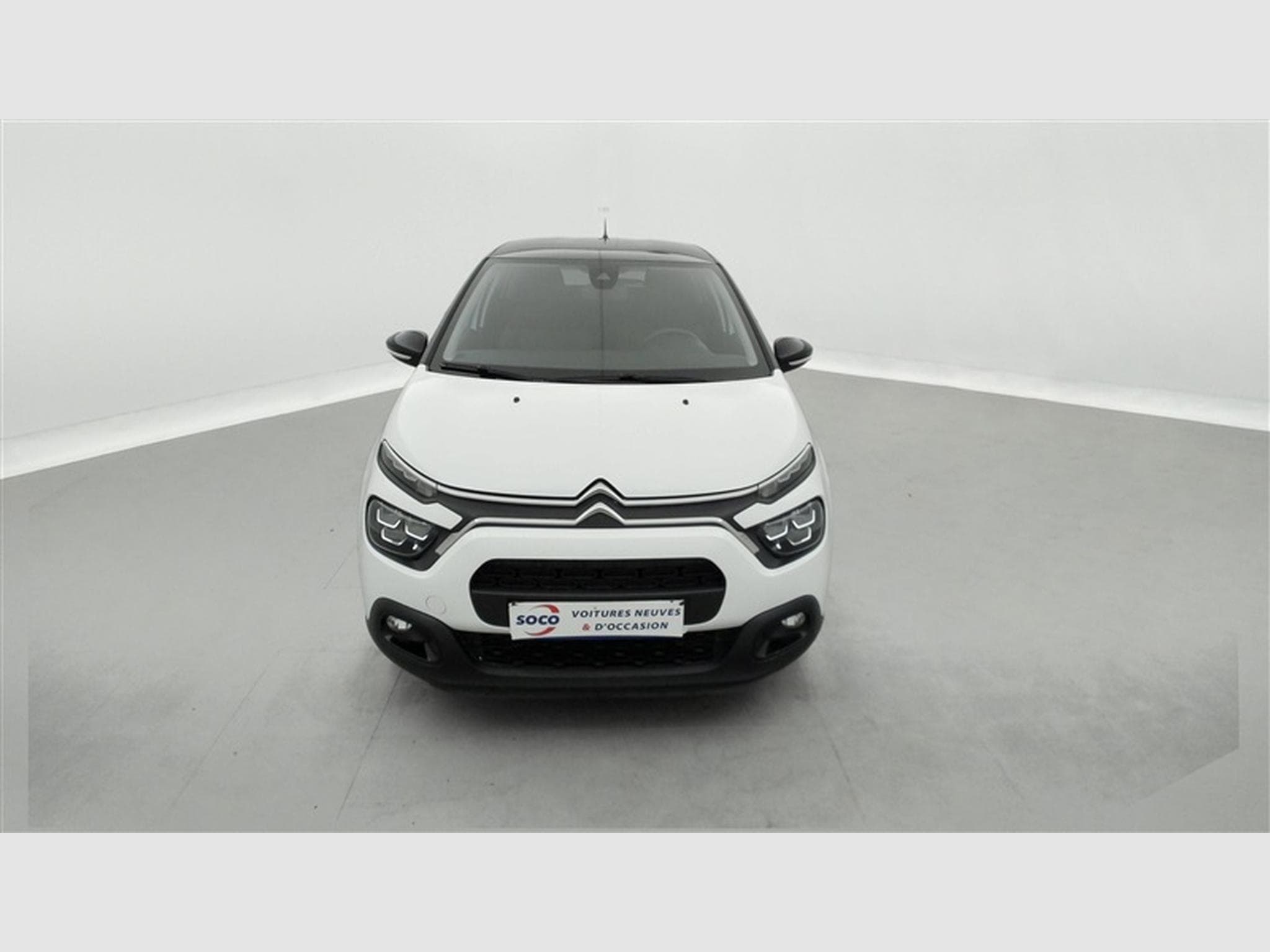 Citroën C3 1.2i PureTech Shine CARPLAY / FULL LED / JA 16" (2023) - Photo 4