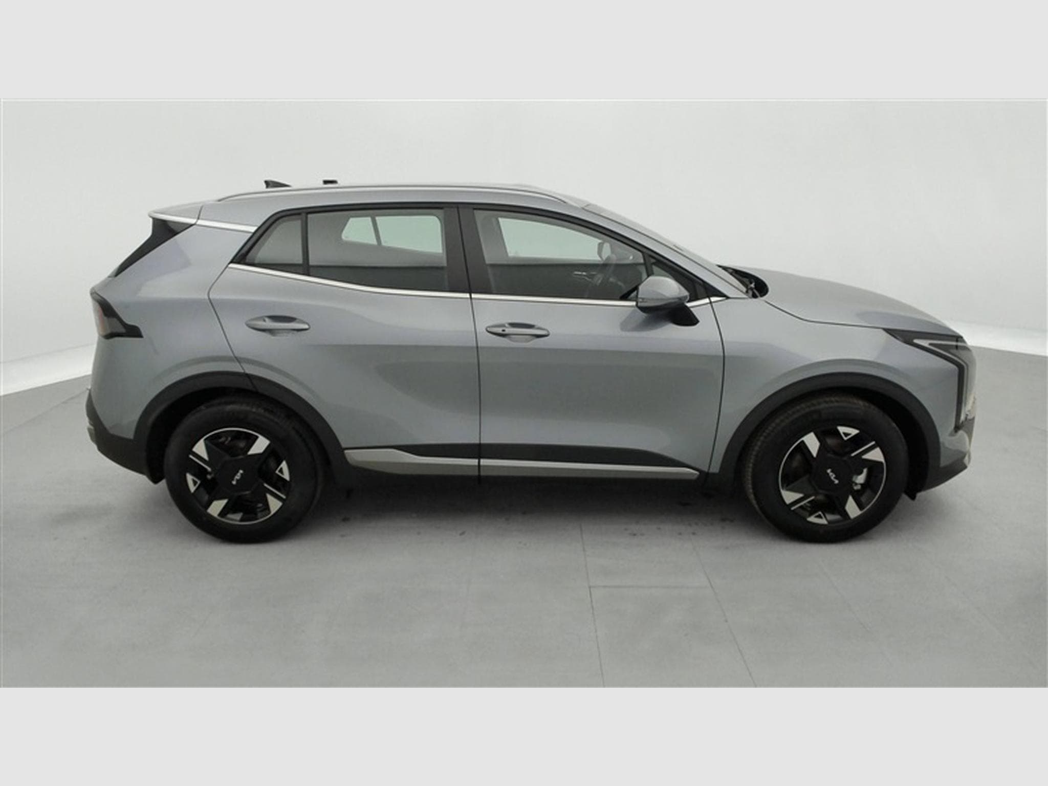 Kia Sportage 1.6 T-GDi 150cv DCT LX NAVI / FULL LED / CAMERA / KEYLESS (2026) - Photo 24