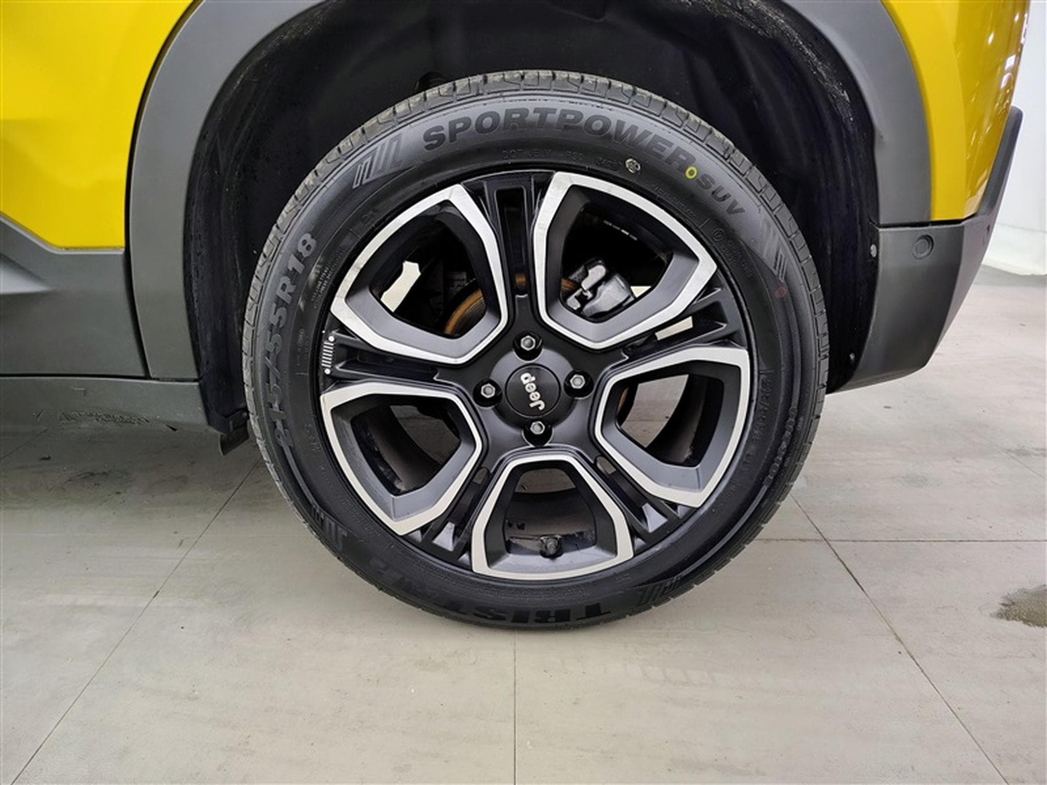 Jeep Avenger 1.2 Turbo 100cv Altitude NAVI / FULL LED / CAMERA / JA 18" (2023) - Photo 6
