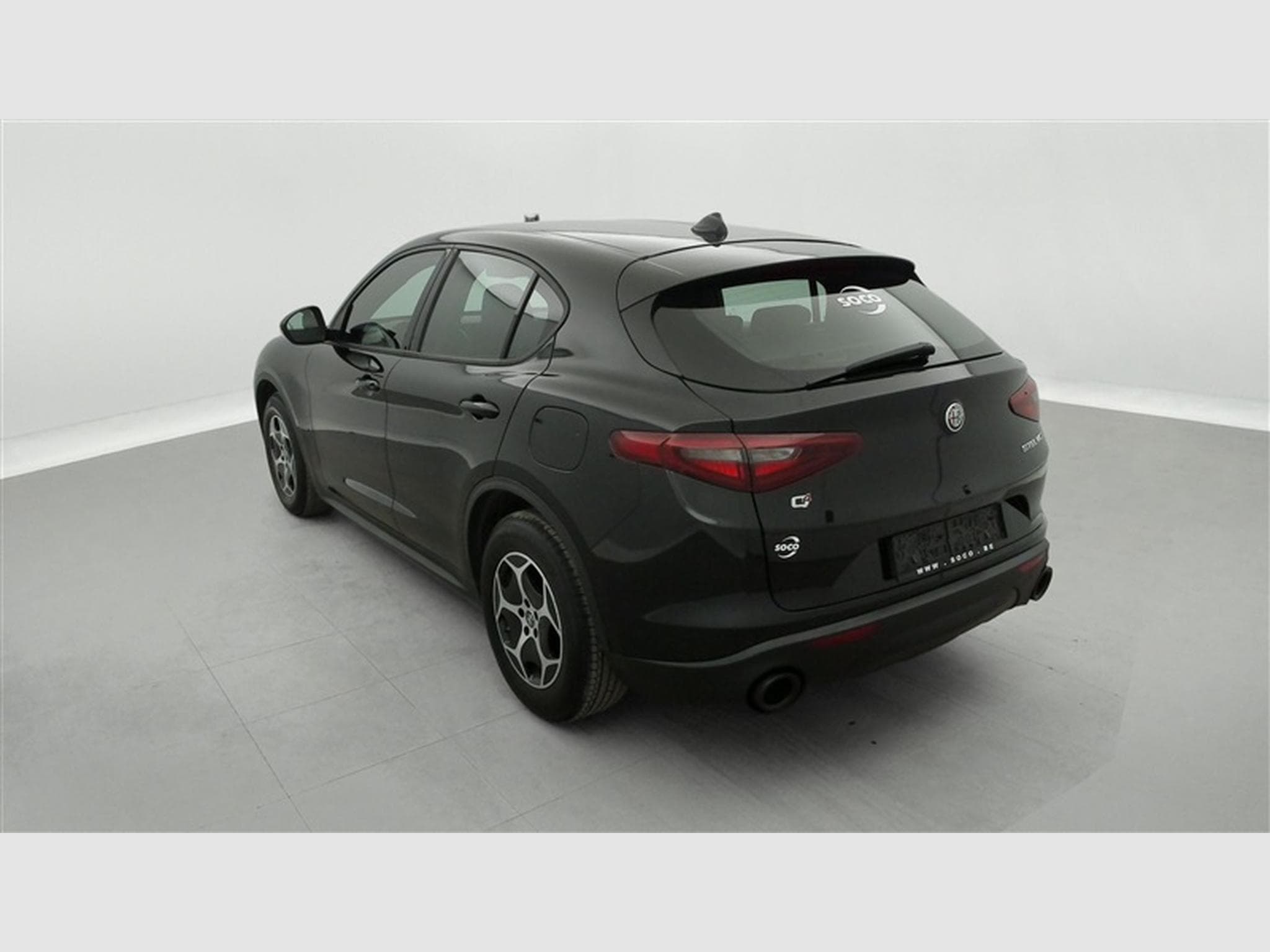 Alfa-Romeo Stelvio 2.2 MJD AT8 Q4 Super NAVI / FULL LED / CAMERA / JA 17" (2023) - Photo 2