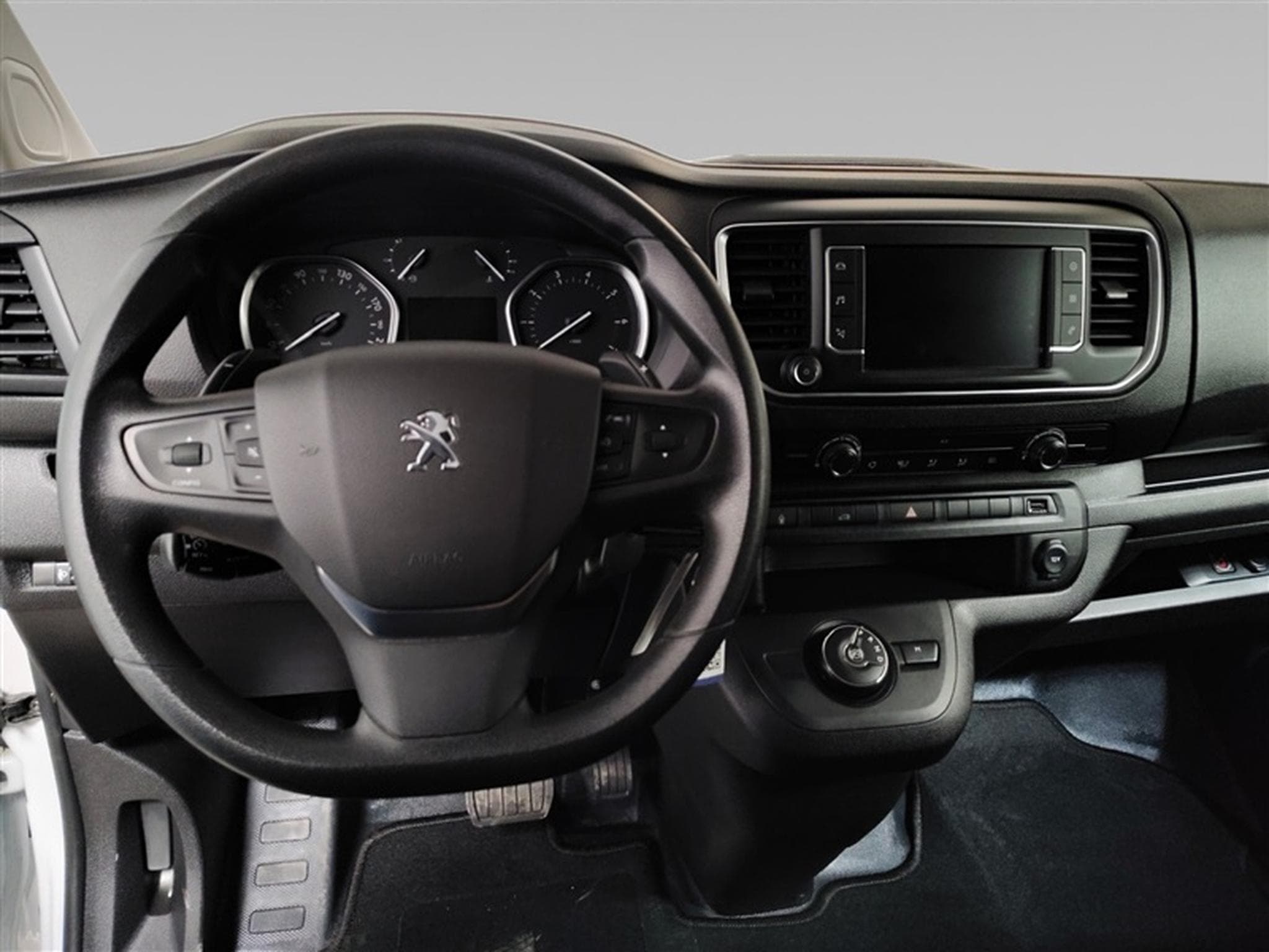 Peugeot Expert 2.0 BlueHDi L2  Premium EAT8 NAVI / CLIM / TEL (2023) - Photo 9