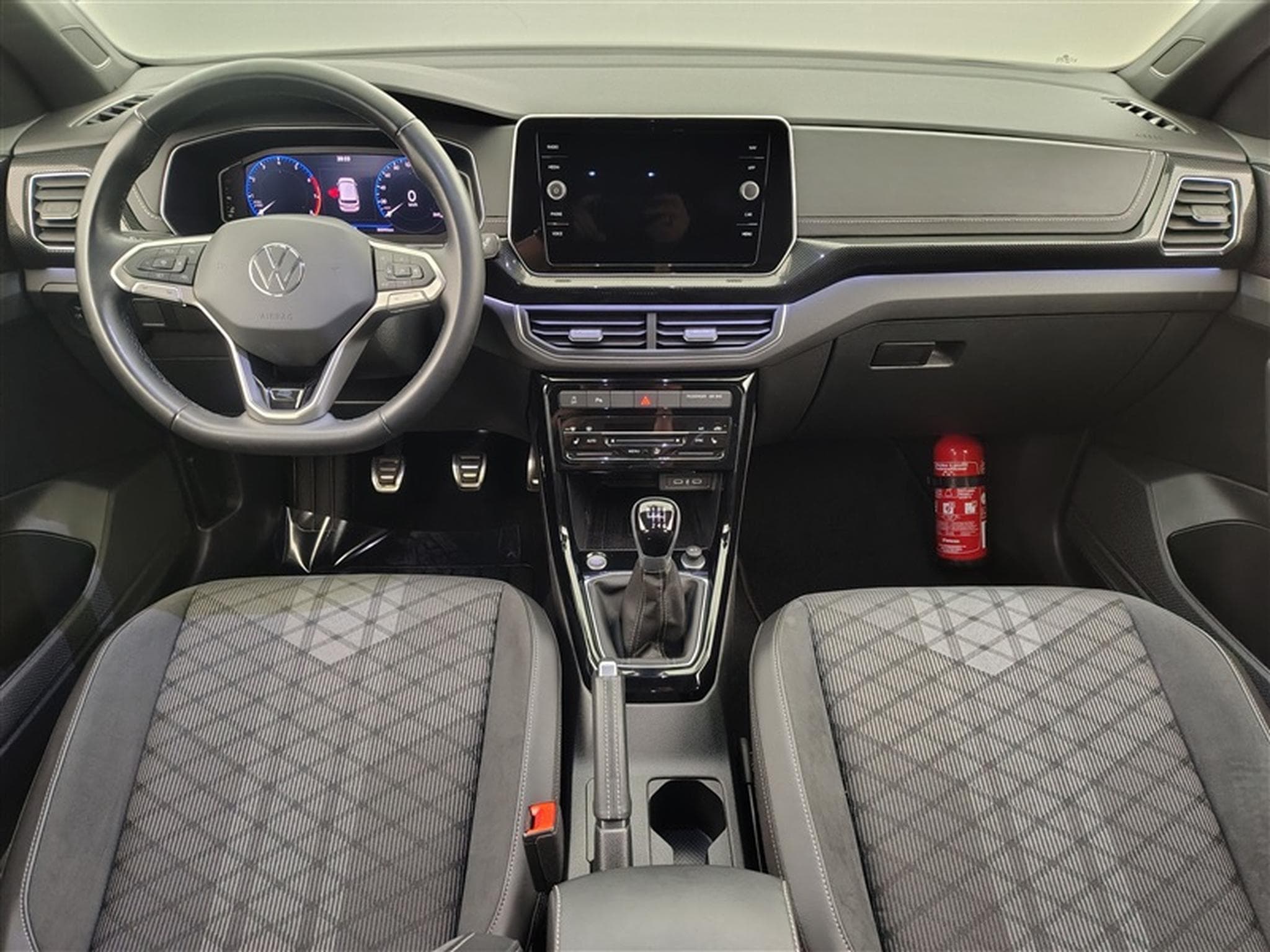 VW T-Cross 1.0 TSI R-Line *NAVI/FULL LED/CAMERA/PDC/JA* (2024) - Photo 8