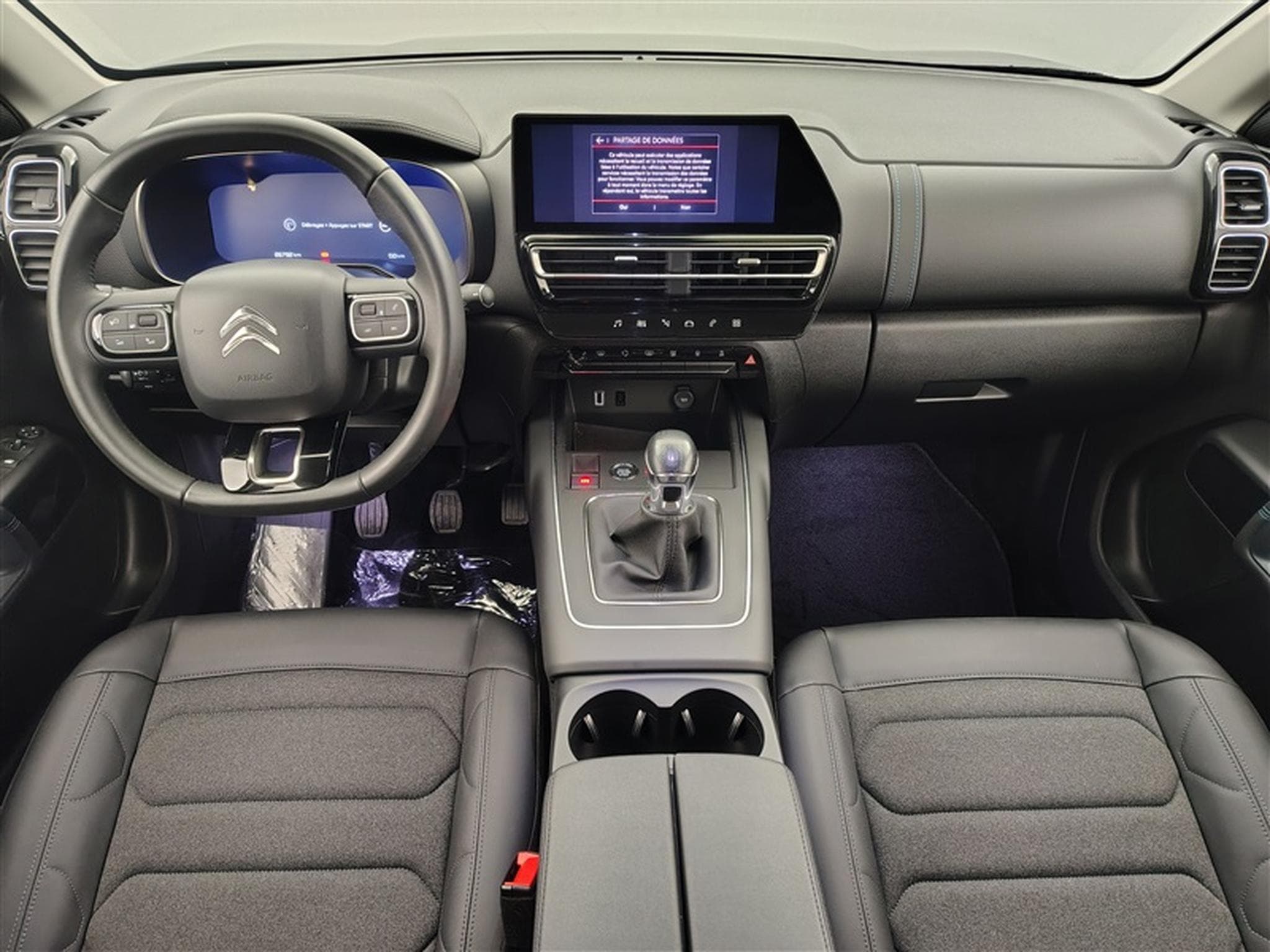 Citroen C5 Aircross 1.2 PureTech Plus S&S (EU6.4) (2024) - Photo 8