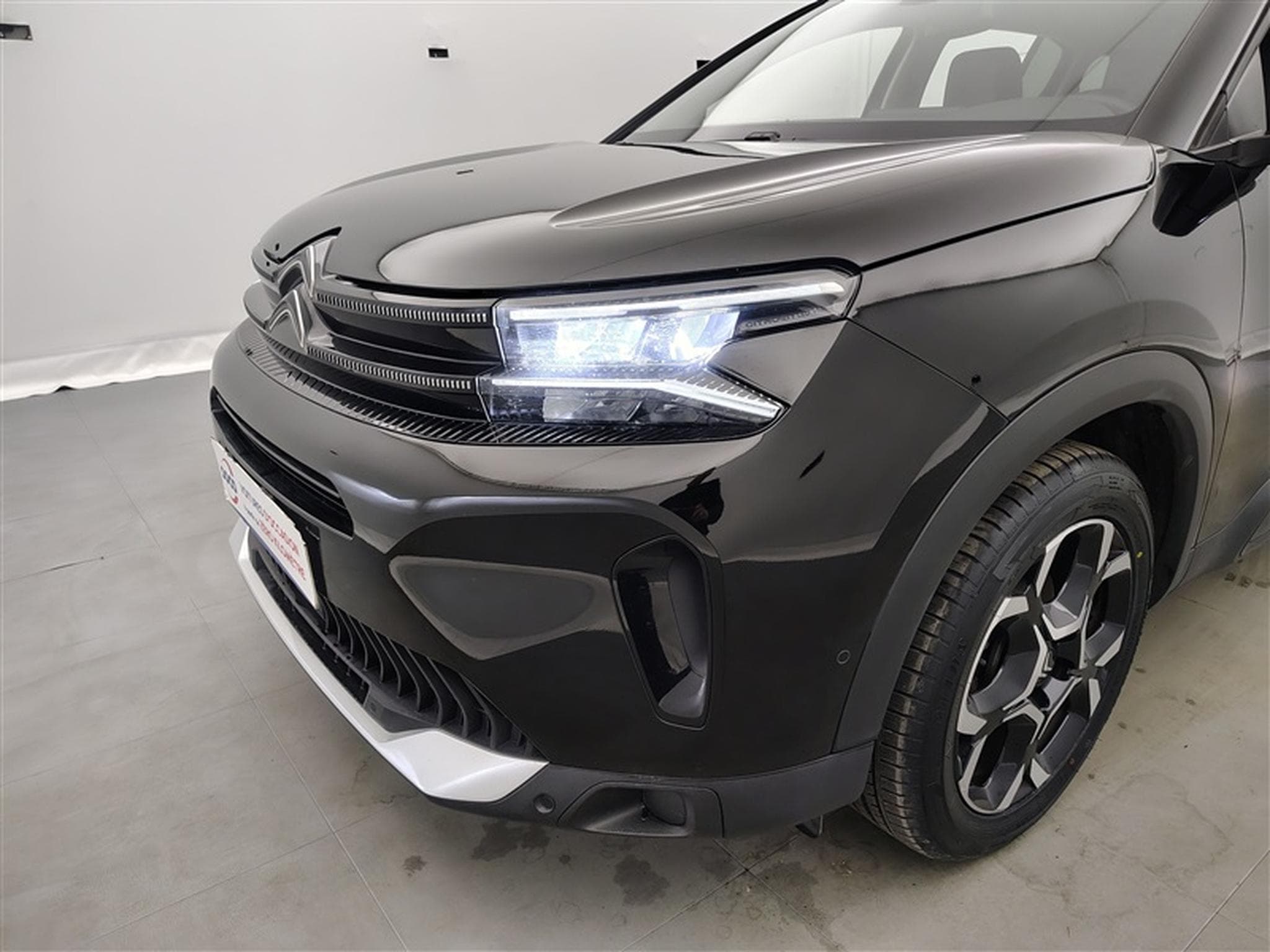 Citroen C5 Aircross 1.2 PureTech Plus S&S (EU6.4) (2024) - Photo 15