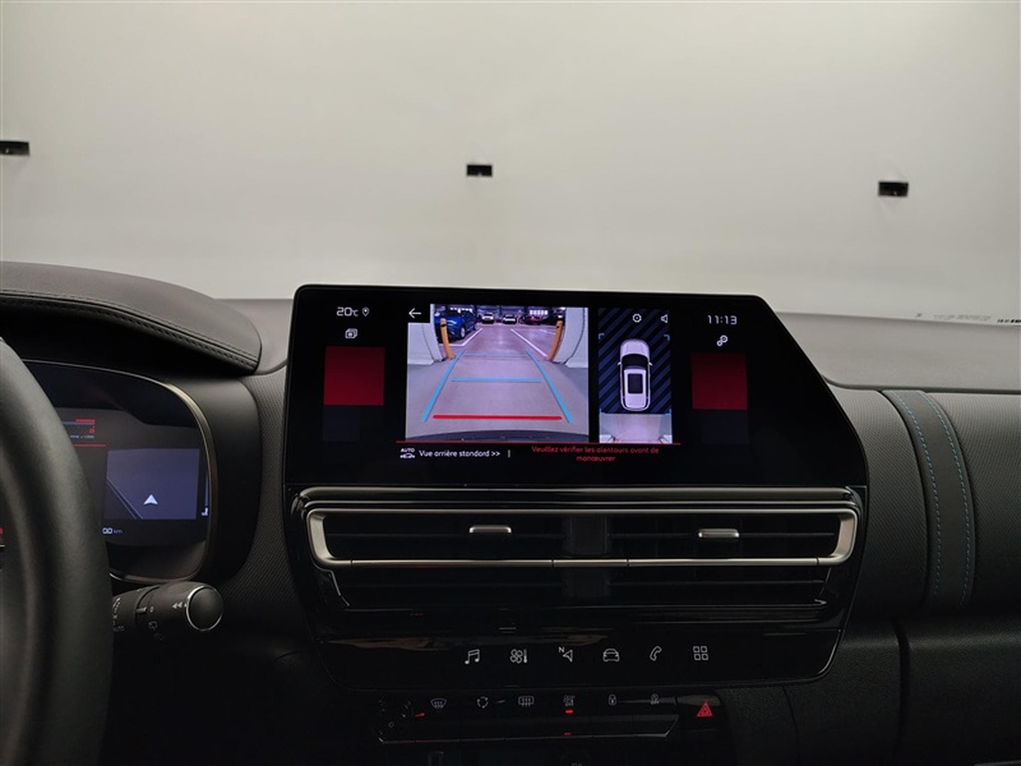 Citroen C5 Aircross 1.2 PureTech Plus S&S (EU6.4) (2024) - Photo 18