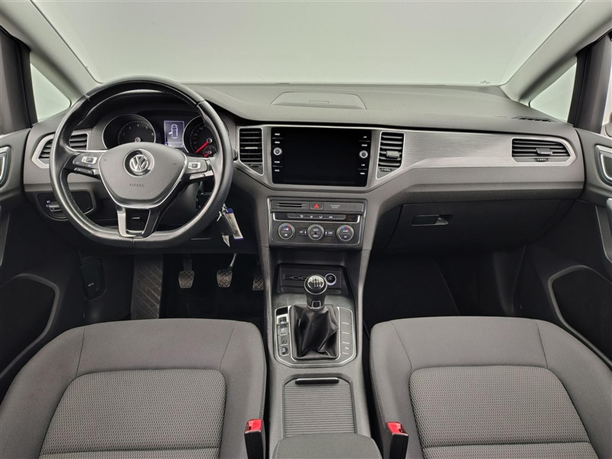 VW Golf 1.0 TSI 115Cv Comfortline CARPLAY / PDC / ALU (2020) - Photo 8