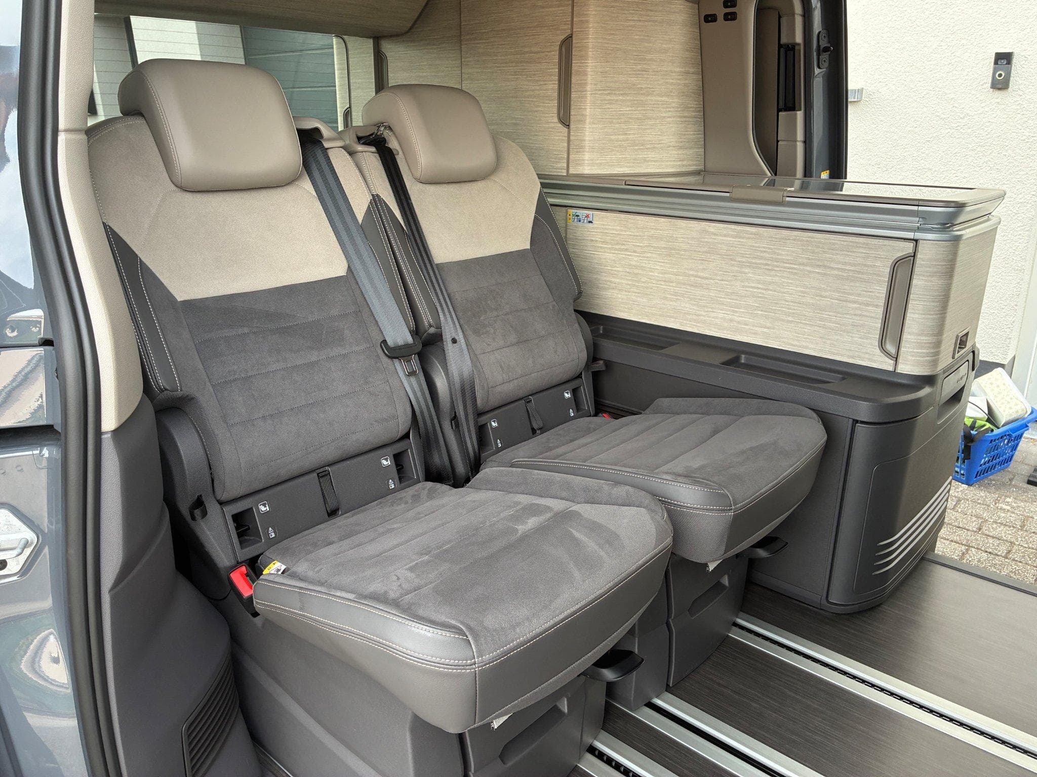 VW T7 California (2024) - Photo 4