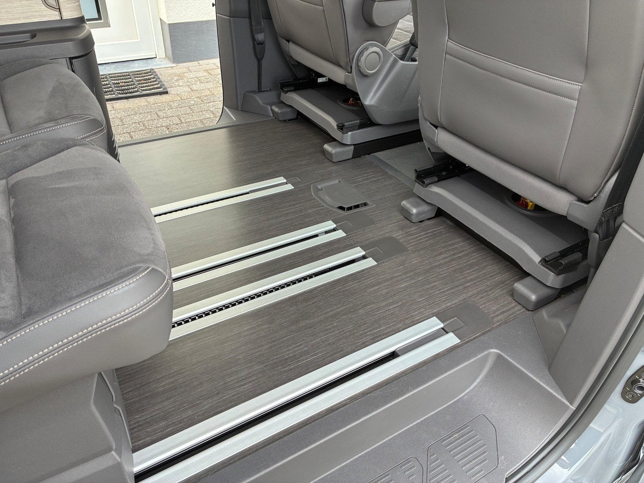 VW T7 California (2024) - Photo 5