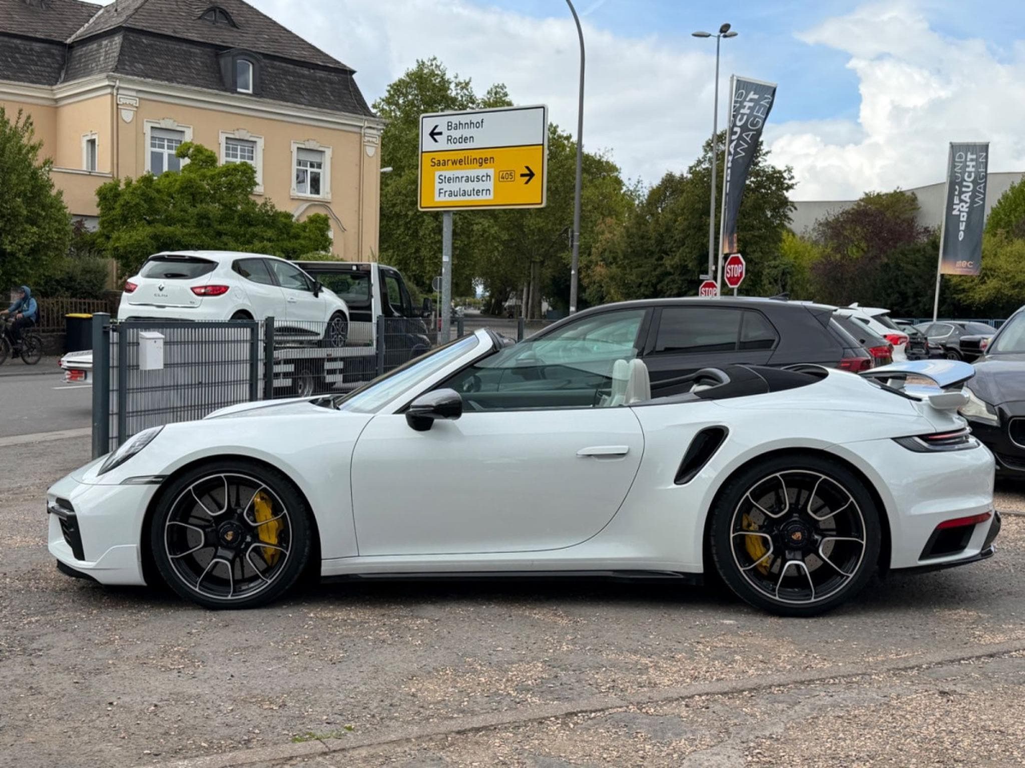 Porsche 911 Turbo S Cabriolet (2022) - Photo 3