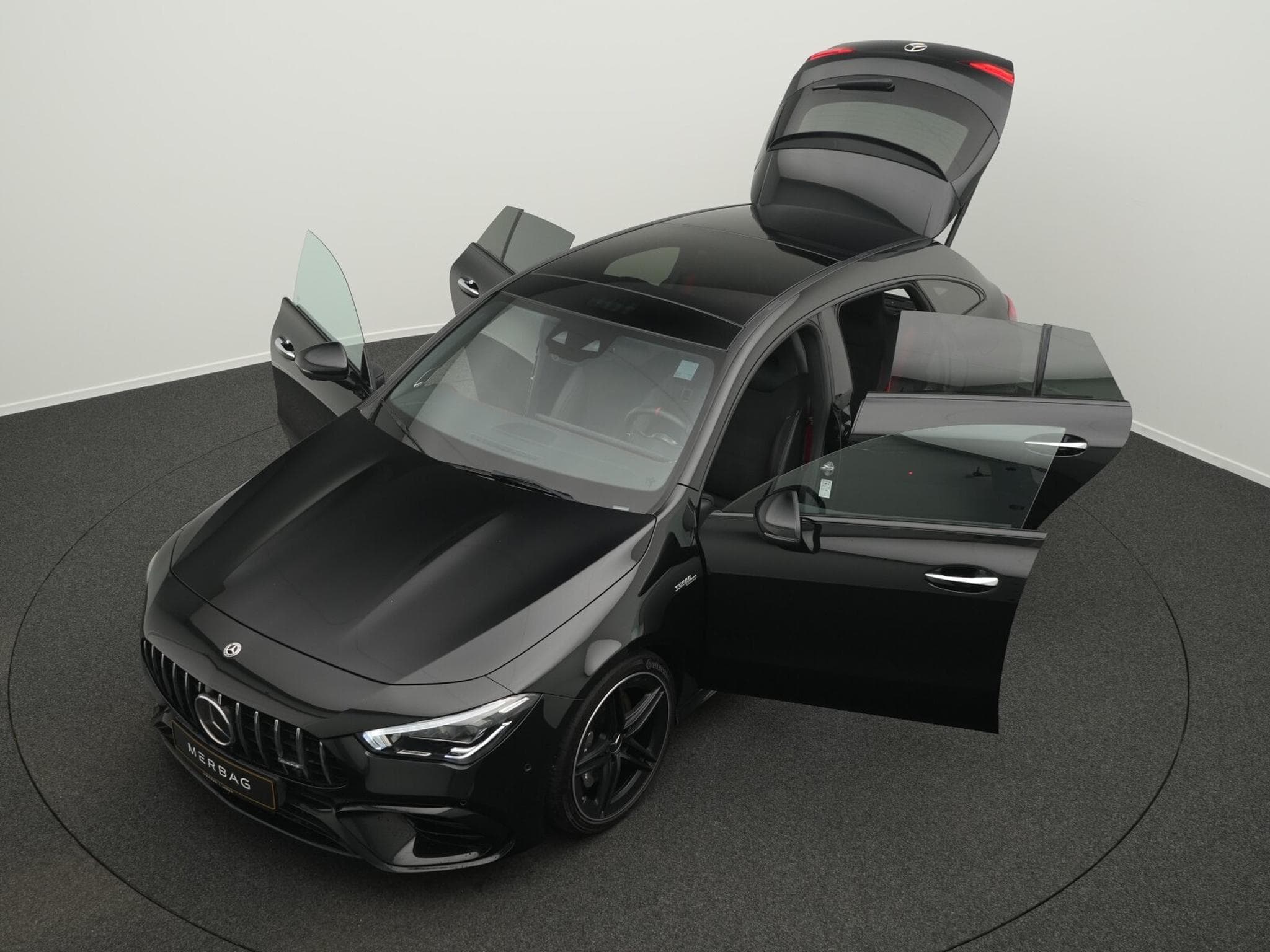 Mercedes CLA 45 AMG 4MATIC+ (1970) - Photo 14