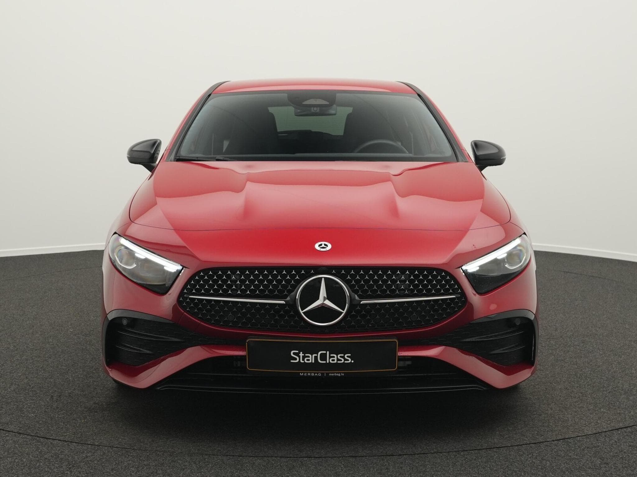 Mercedes A 200 d (2025) - Photo 2