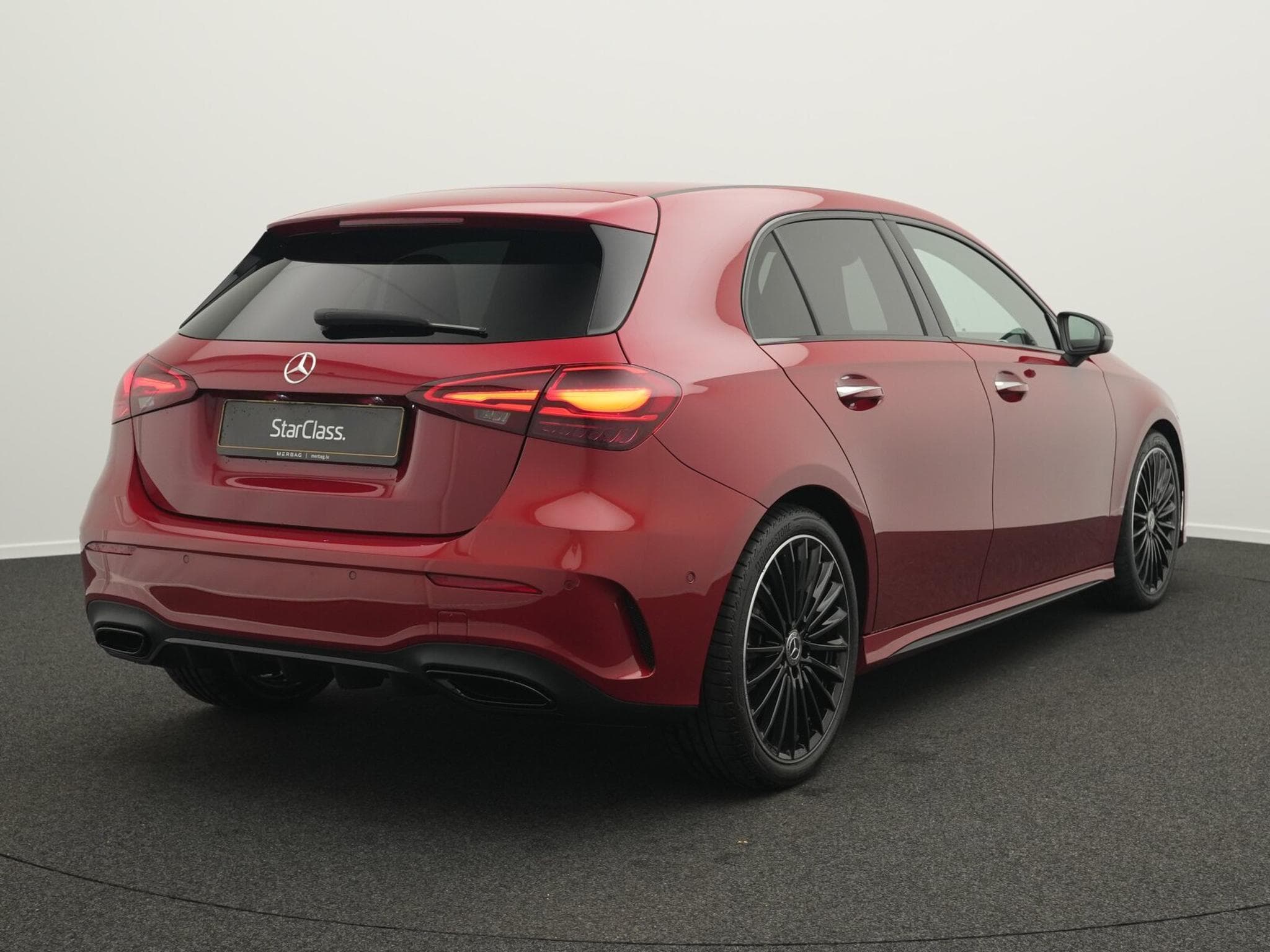 Mercedes A 200 d (2025) - Photo 3